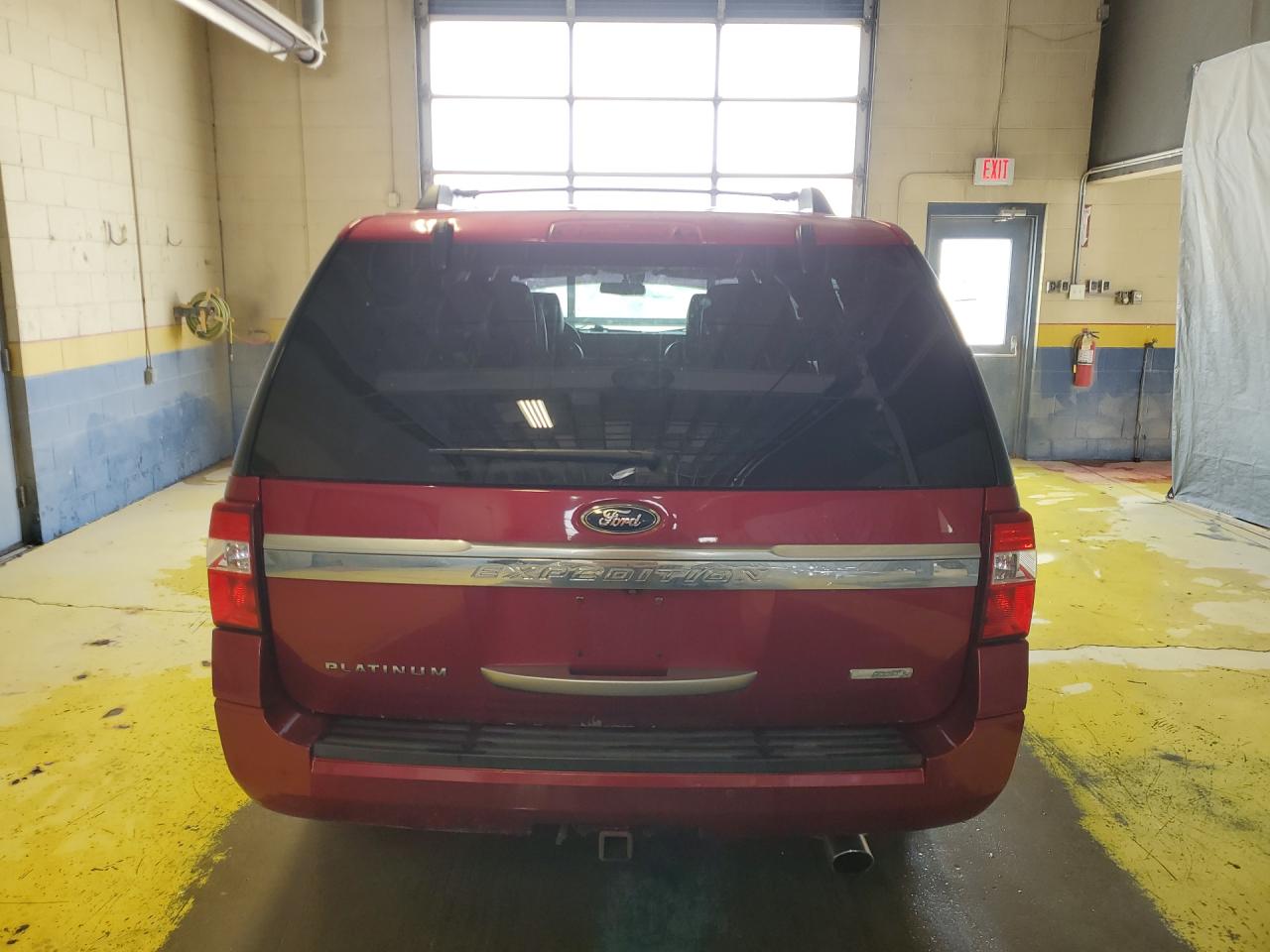 2015 Ford Expedition El Platinum Red vin: 1FMJK1MT4FEF22193 Damage: Lift Gate, Dent(S) W/No Paint Dmg, 1/2 To 1 Inch