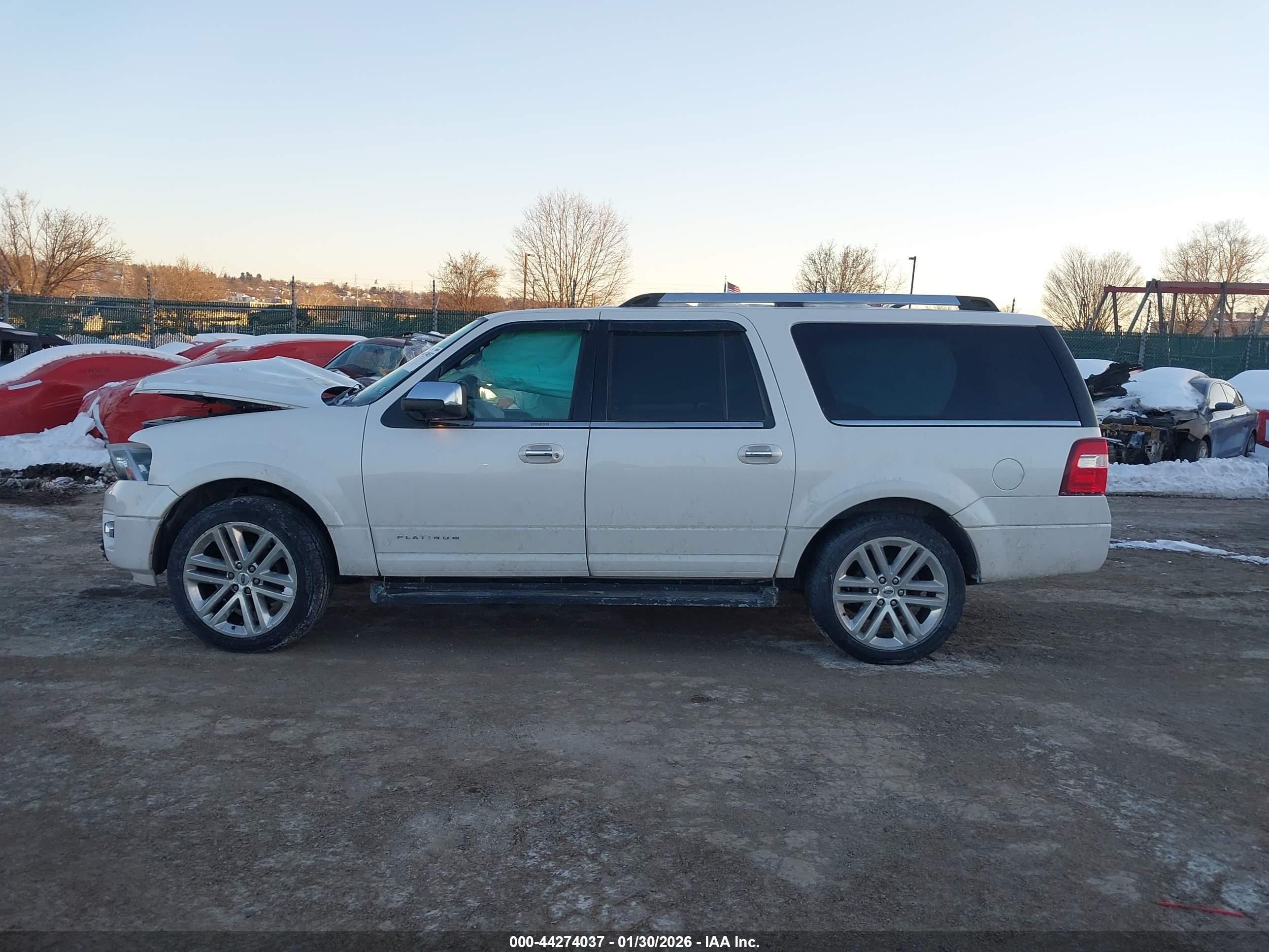 2015 Ford Expedition Max Platinum White vin: 1FMJK1MT8FEF41295