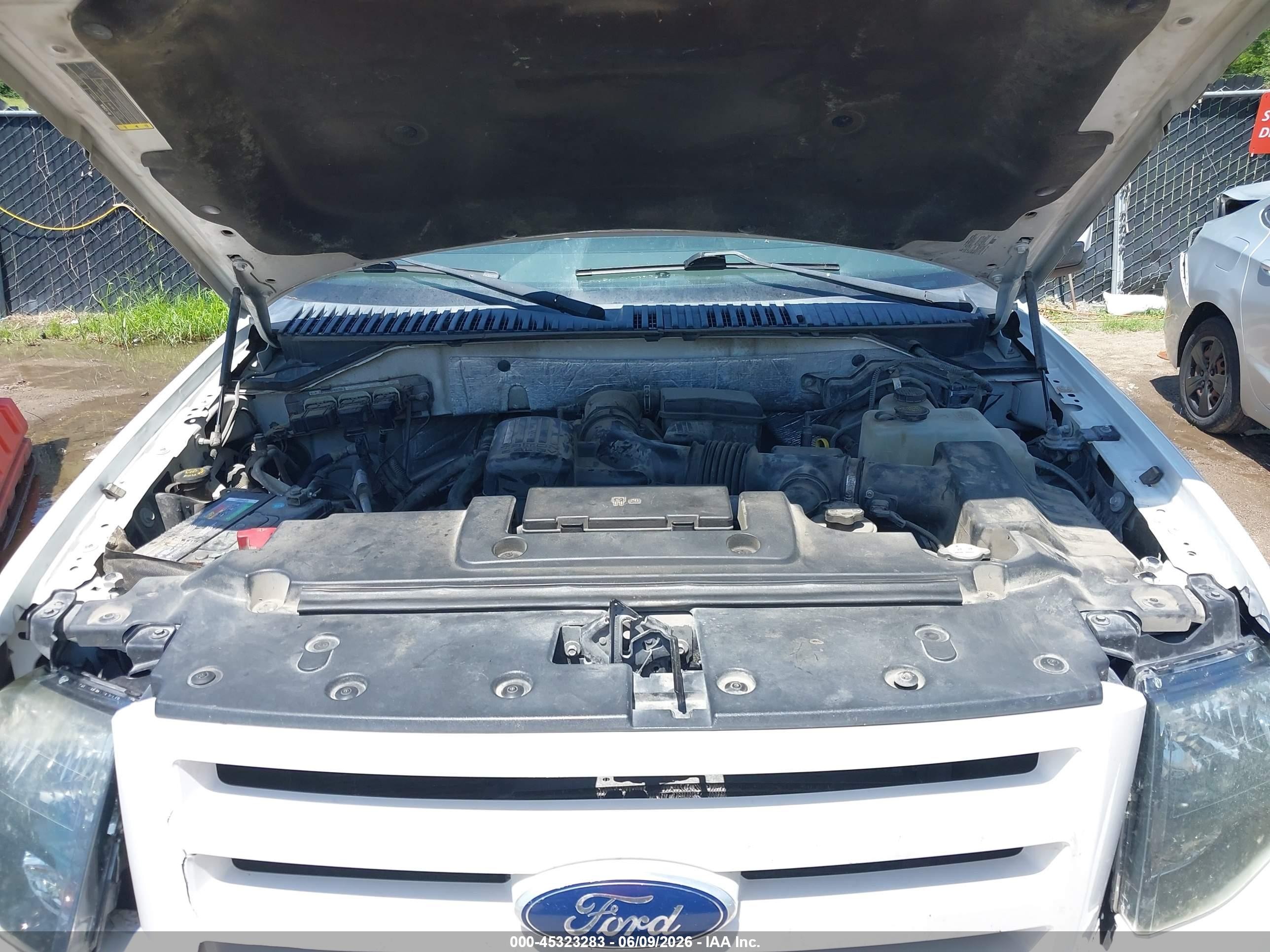 2010 Ford Expedition El Limited White vin: 1FMJK2A52AEB68338