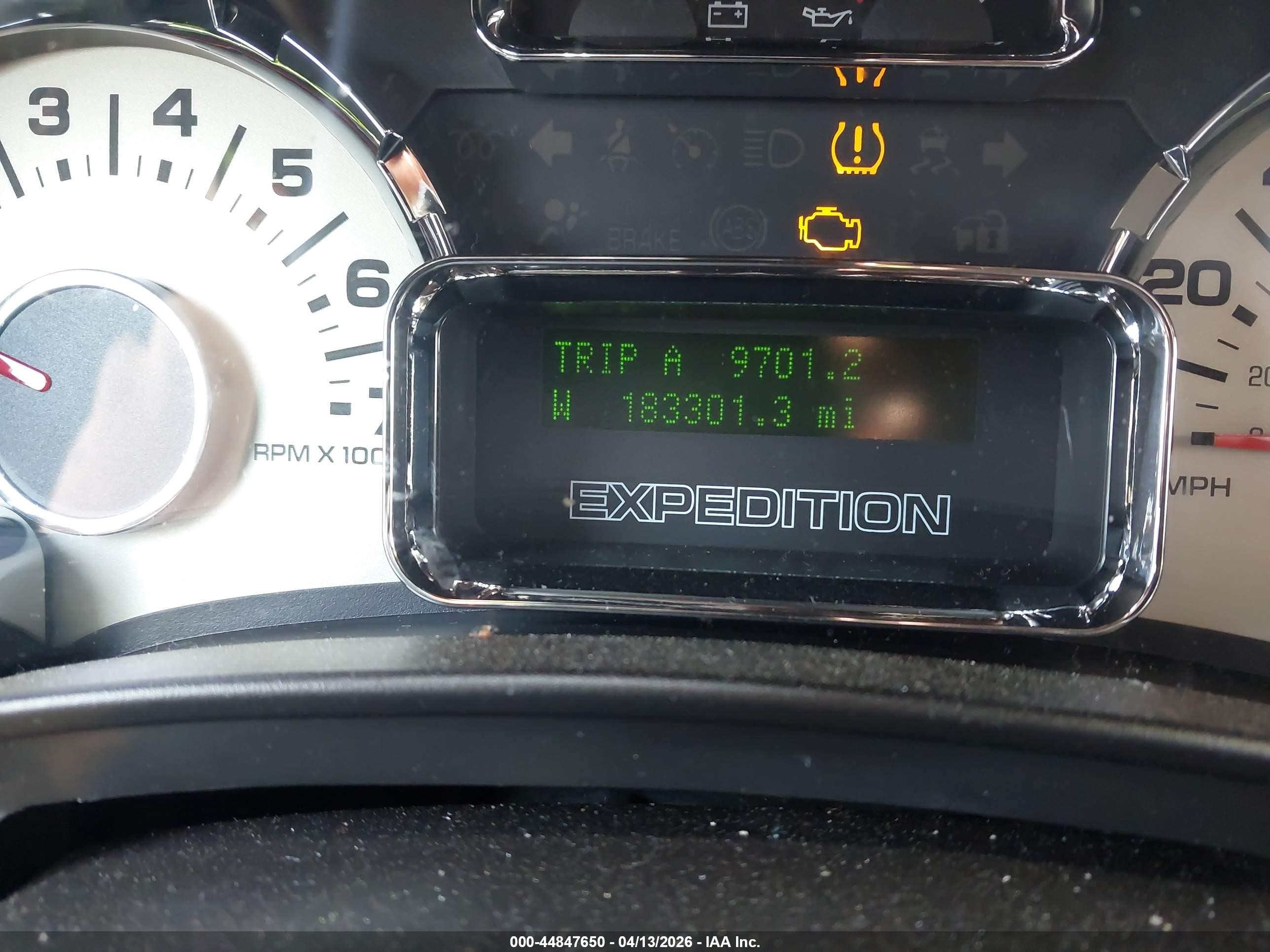 2010 Ford Expedition El Limited Черный vin: 1FMJK2A53AEB49703