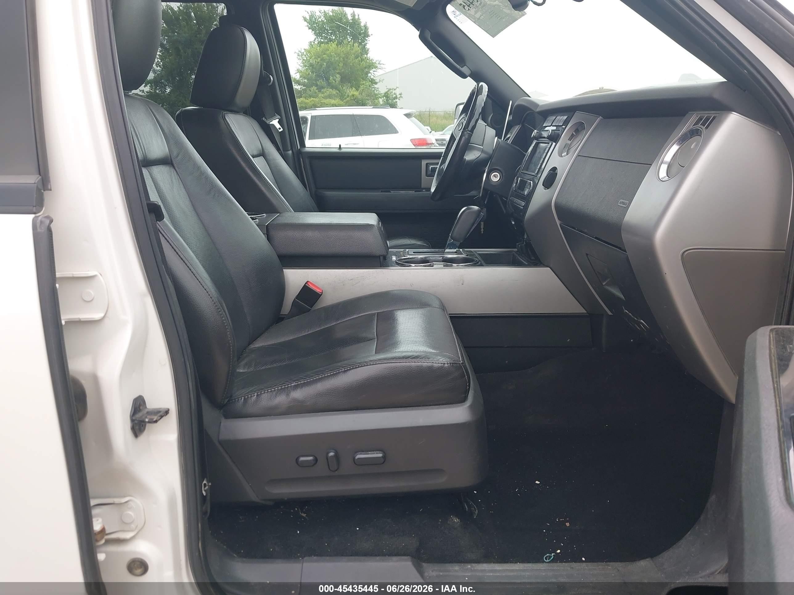 2013 Ford Expedition El Limited White vin: 1FMJK2A53DEF30343