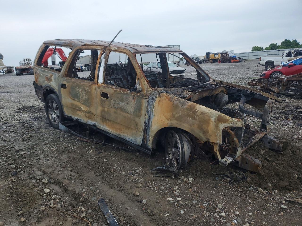 2010 Ford Expedition El Limited Burn vin: 1FMJK2A54AEA07067