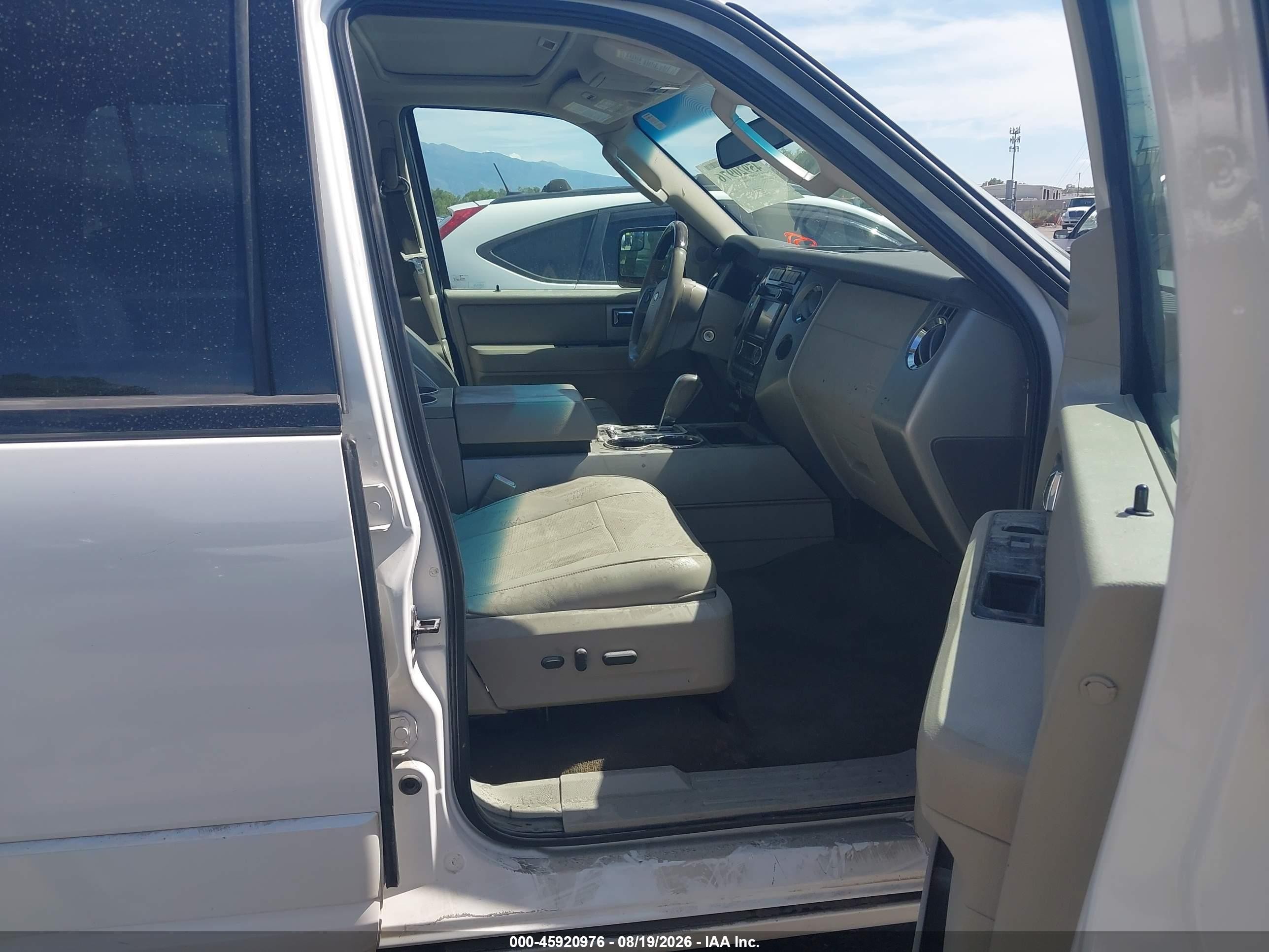 2012 Ford Expedition El Limited Белый vin: 1FMJK2A54CEF38983