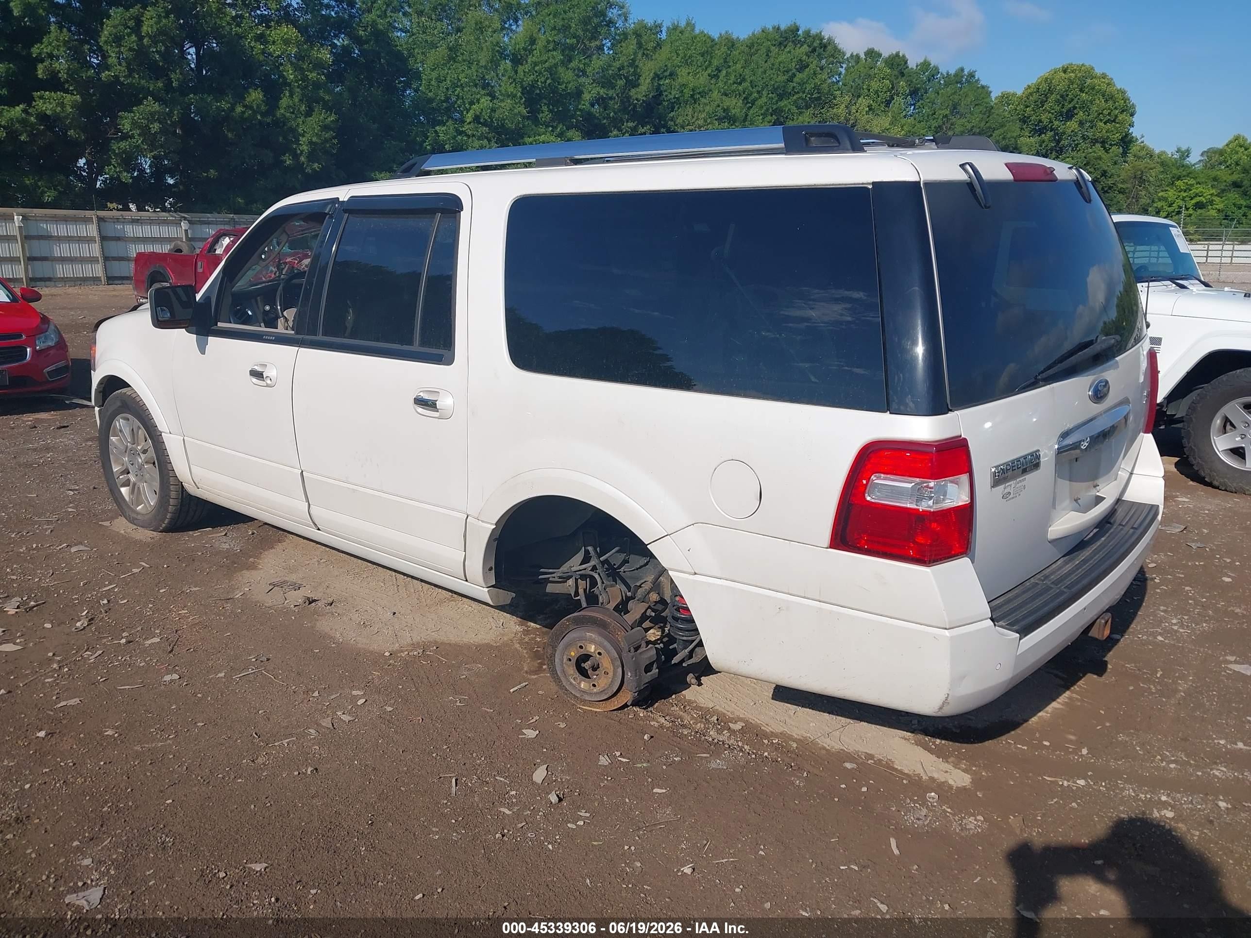 2011 Ford Expedition El Limited White vin: 1FMJK2A55BEF57637