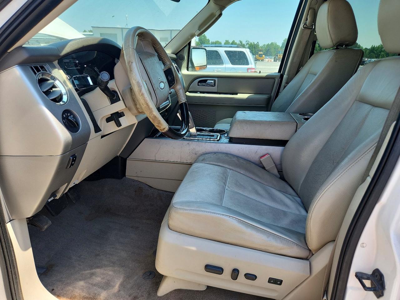 2011 Ford Expedition El Limited Белый vin: 1FMJK2A57BEF41102