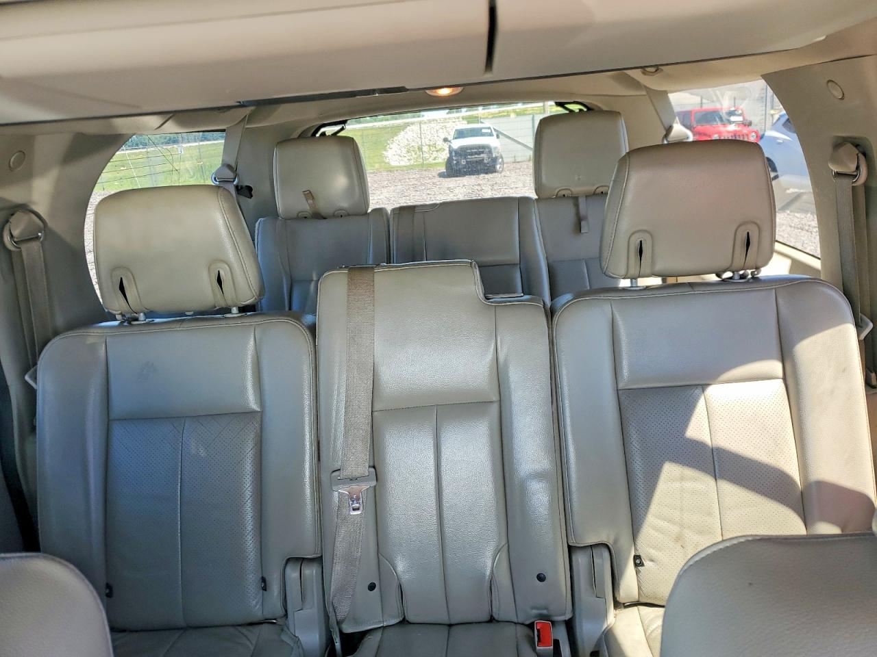 2010 Ford Expedition El Limited White vin: 1FMJK2A59AEB62133