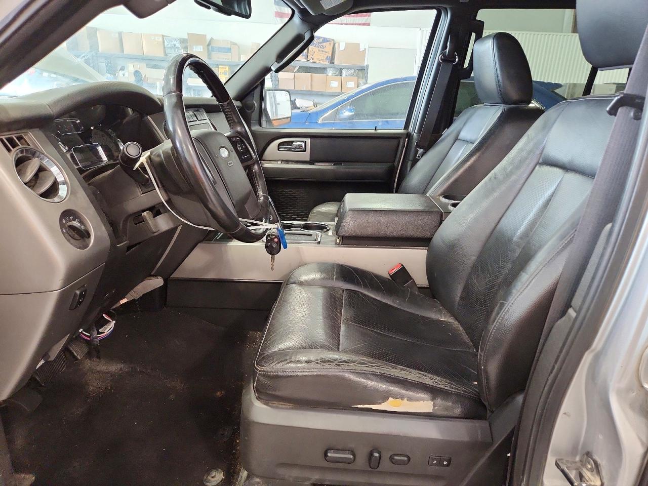 2011 Ford Expedition El Limited Серебряный vin: 1FMJK2A59BEF18937