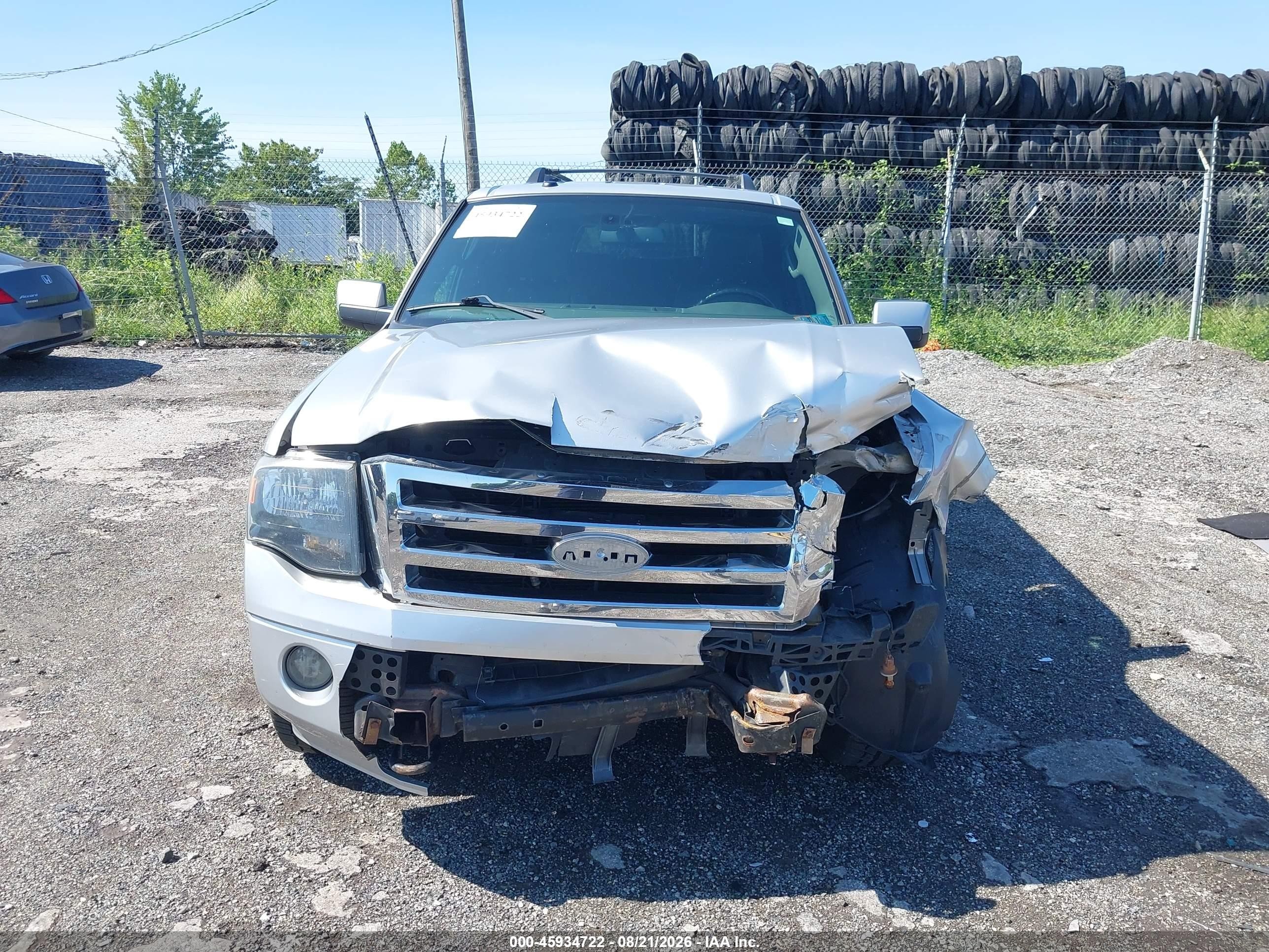 2011 Ford Expedition El Limited Silver vin: 1FMJK2A5XBEF15433