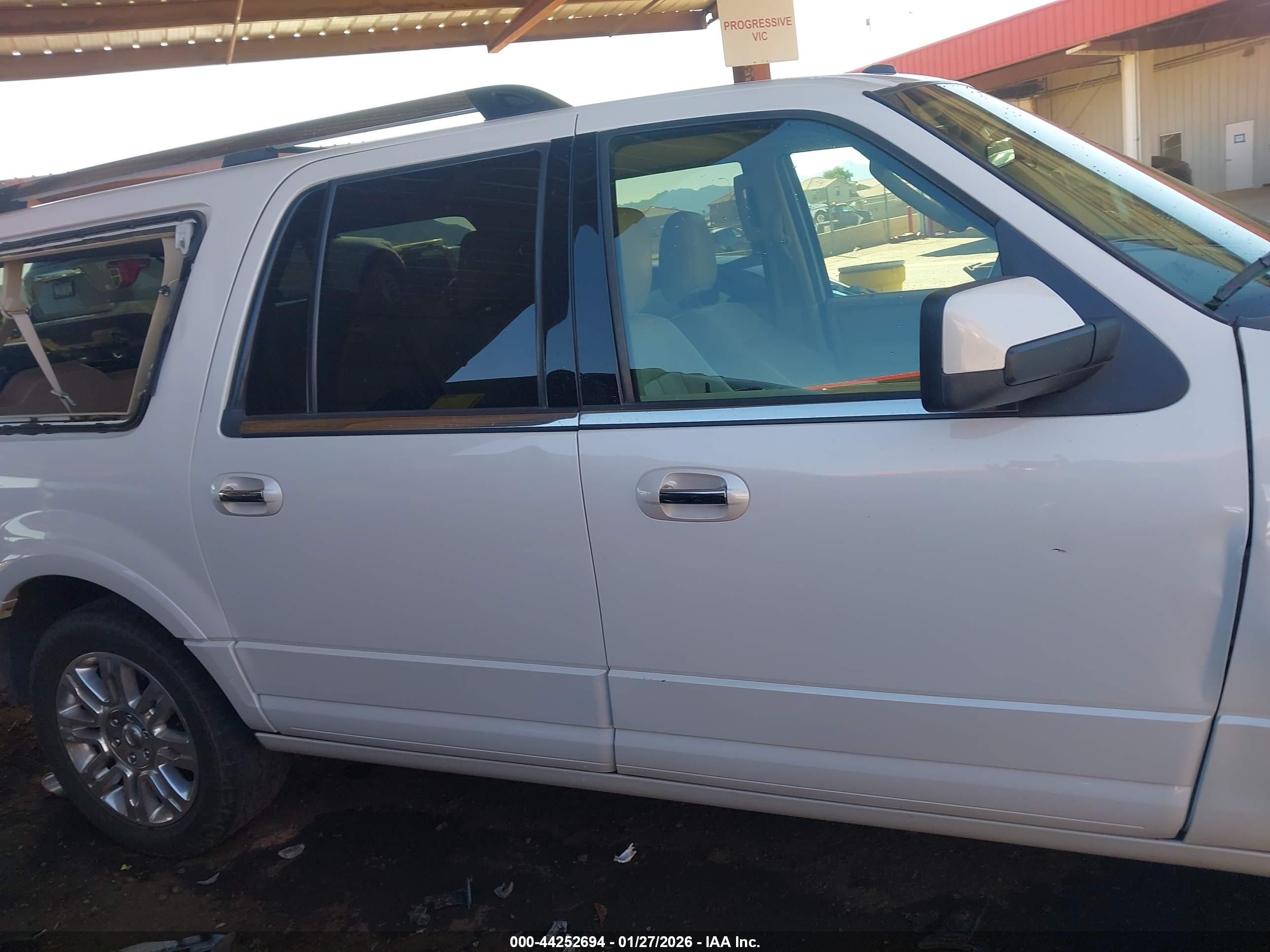 2015 Ford Expedition Max Limited White vin: 1FMJK2AT1FEF07774