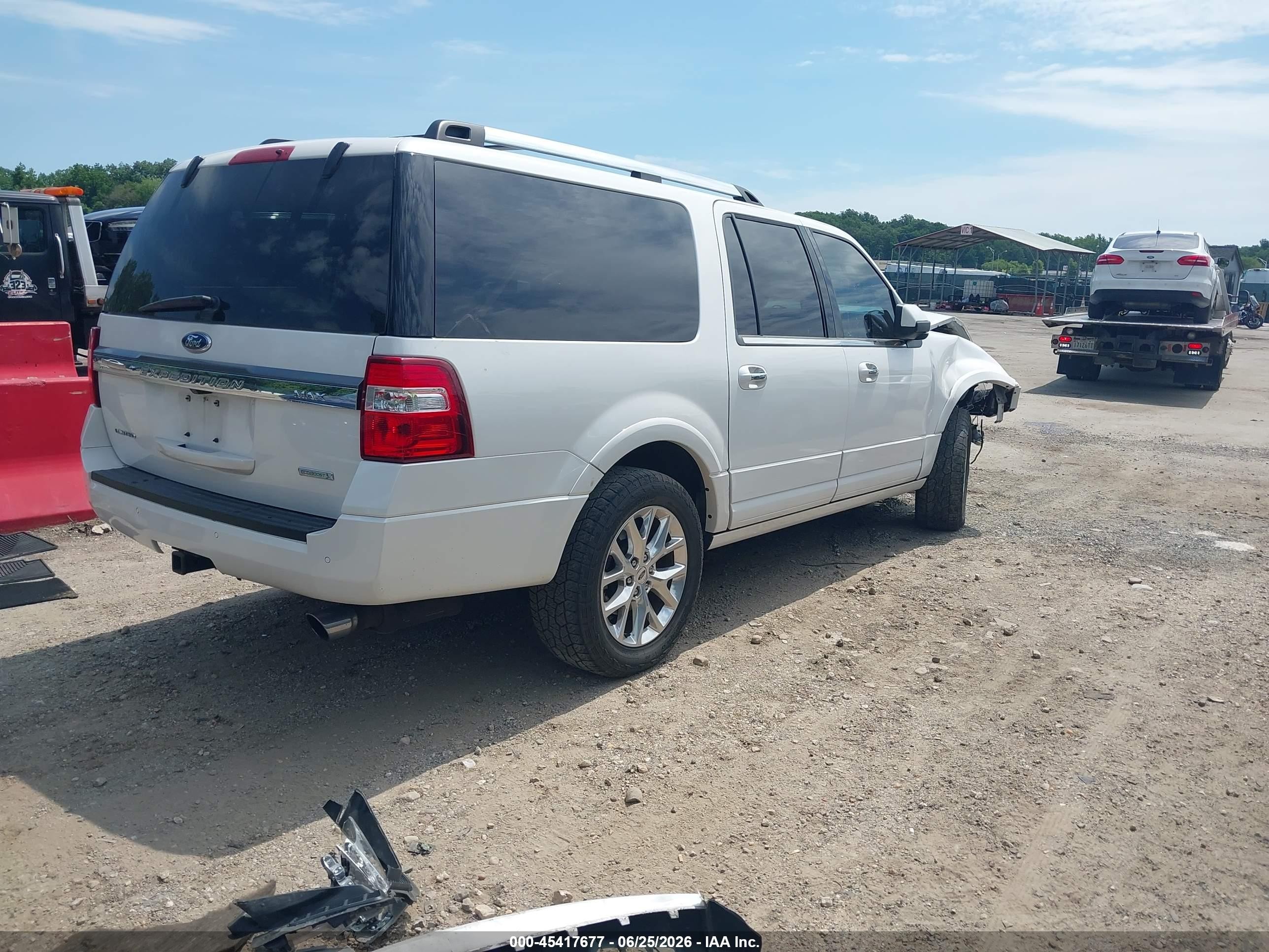 2015 Ford Expedition El Limited White vin: 1FMJK2AT2FEF32344