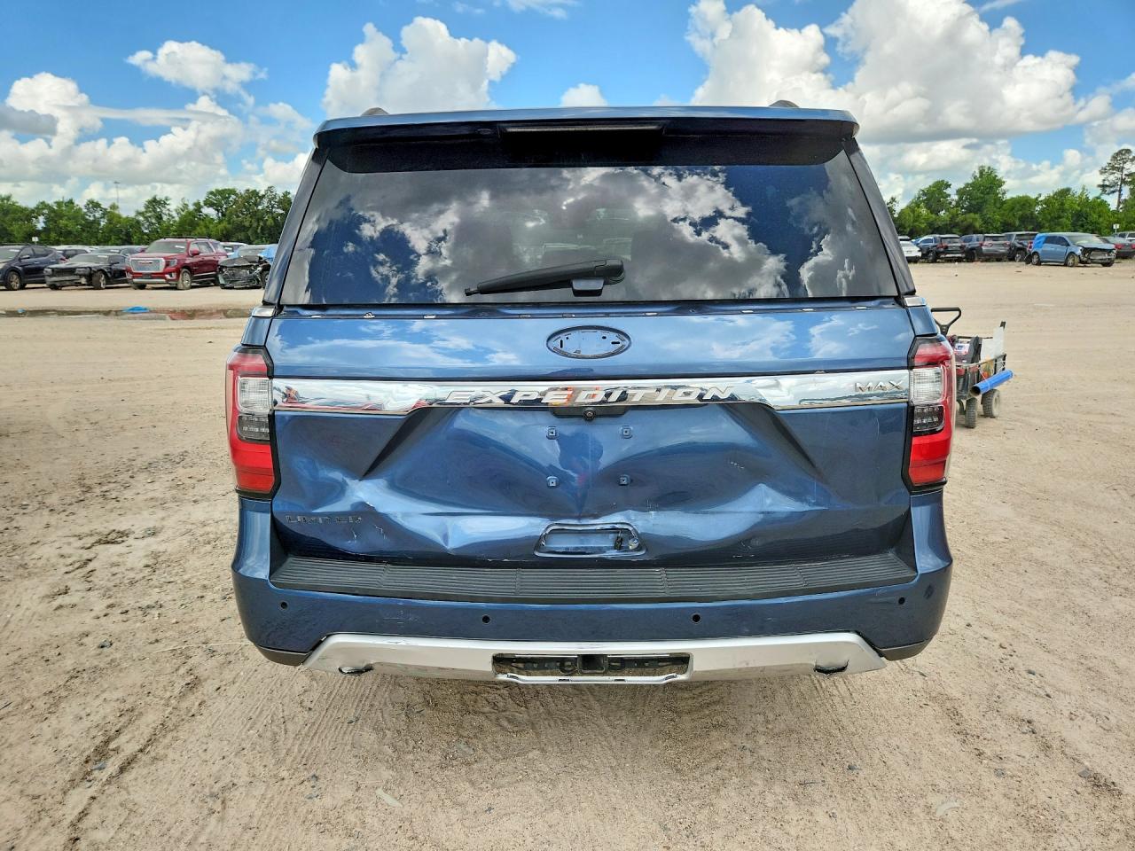 2018 Ford Expedition Max Limited Blue vin: 1FMJK2AT4JEA31061