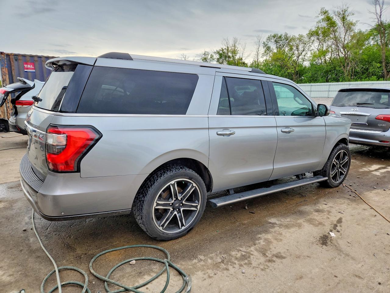 2020 Ford Expedition Max Limited Silver vin: 1FMJK2AT7LEA17609