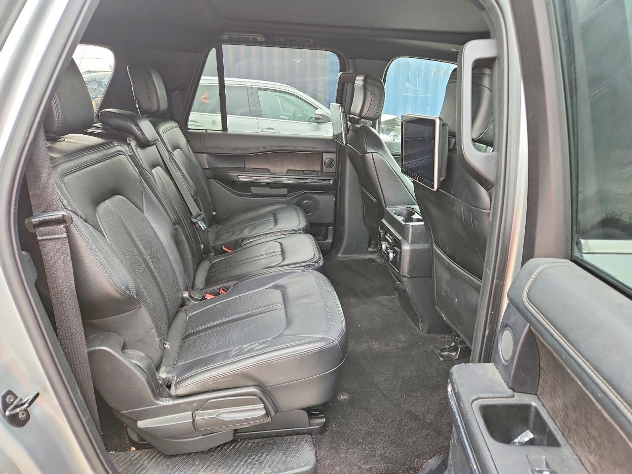 2020 Ford Expedition Max Limited Silver vin: 1FMJK2AT7LEA17609