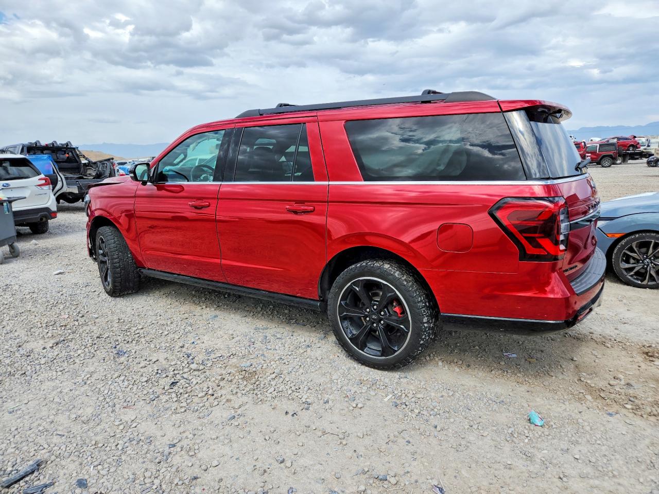 2022 Ford Expedition Max Limited Burgundy vin: 1FMJK2AT8NEA08727