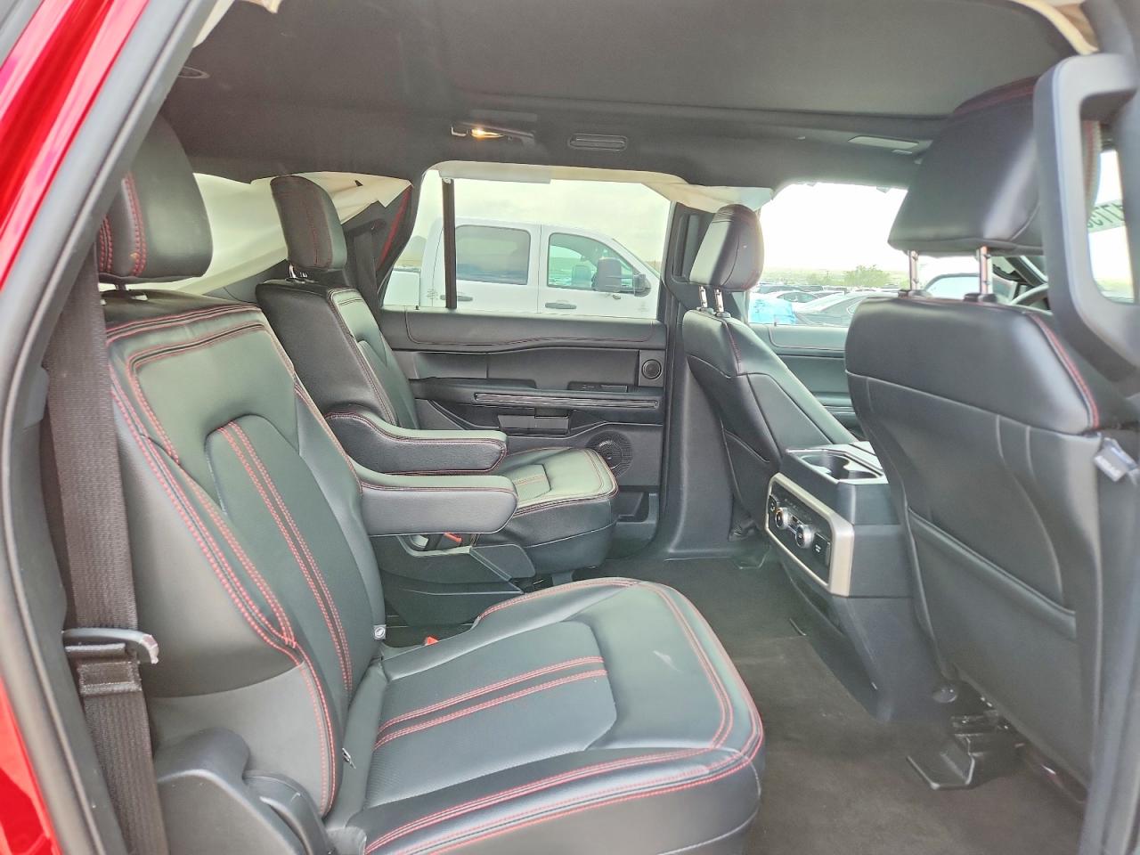 2022 Ford Expedition Max Limited Burgundy vin: 1FMJK2AT8NEA08727