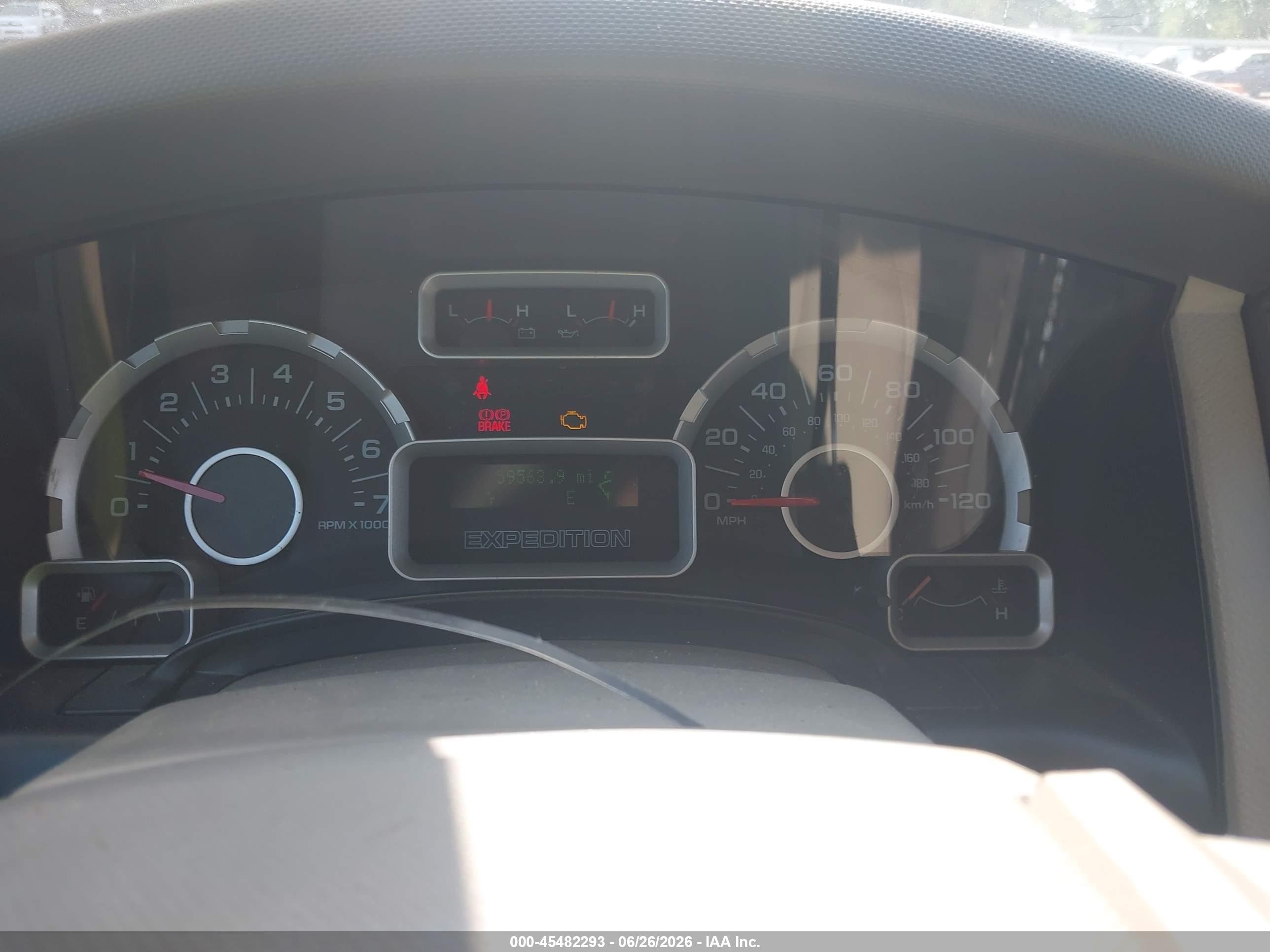 2012 Ford Expedition Xl Silver vin: 1FMJU1F51CEF65071