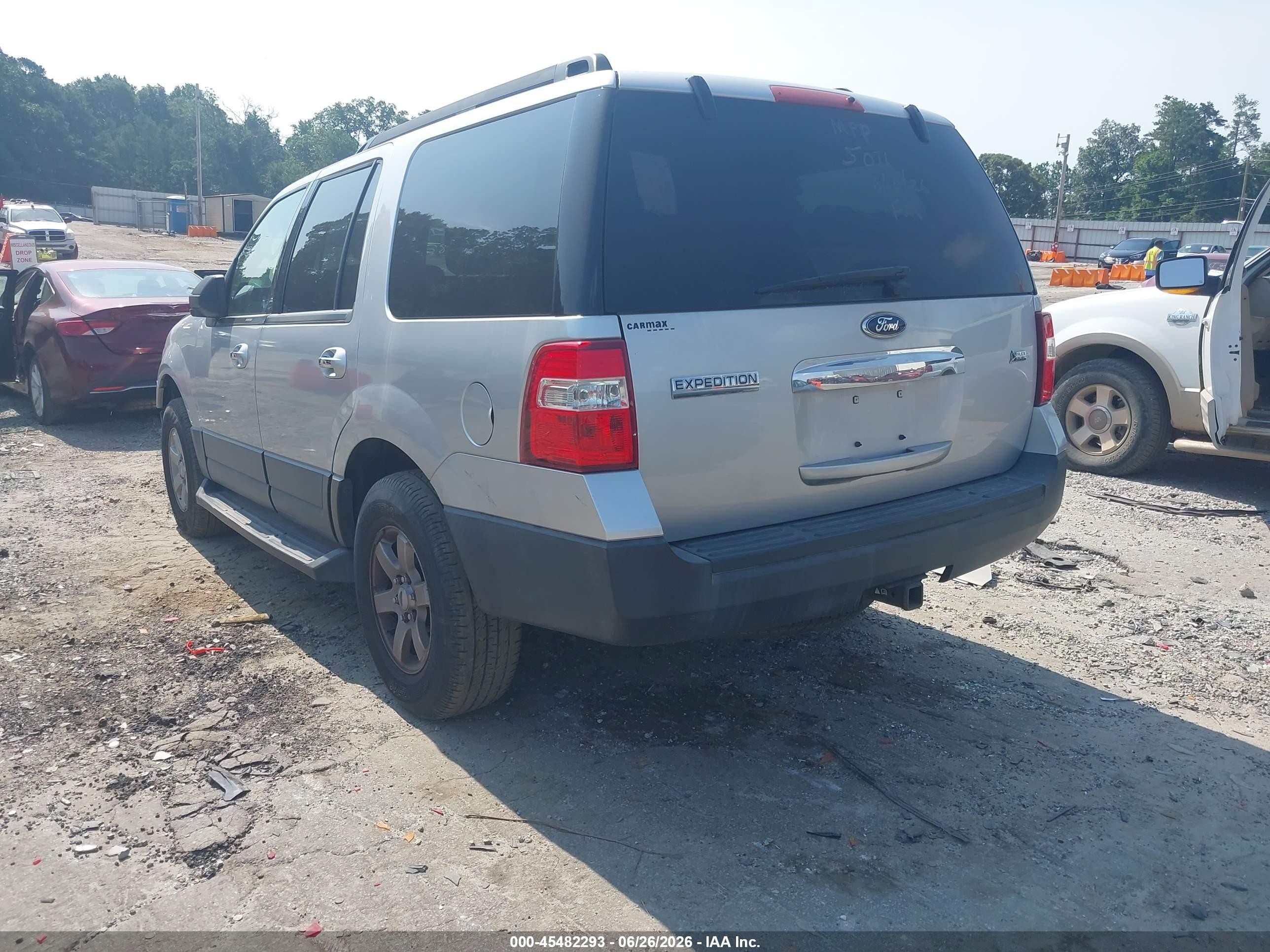 2012 Ford Expedition Xl Silver vin: 1FMJU1F51CEF65071