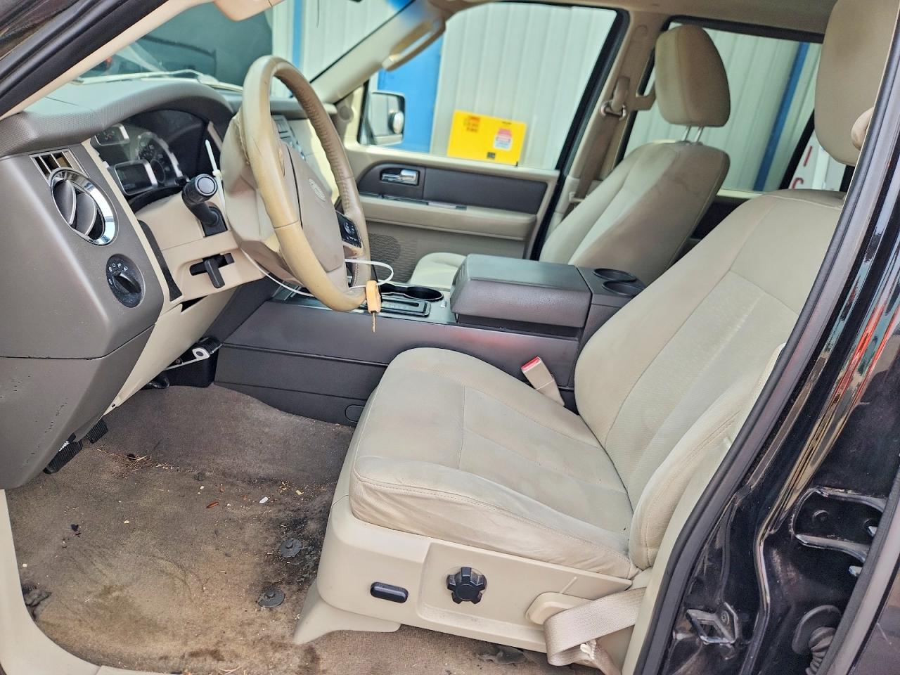 2011 Ford Expedition Xl Black vin: 1FMJU1F54BEF34296