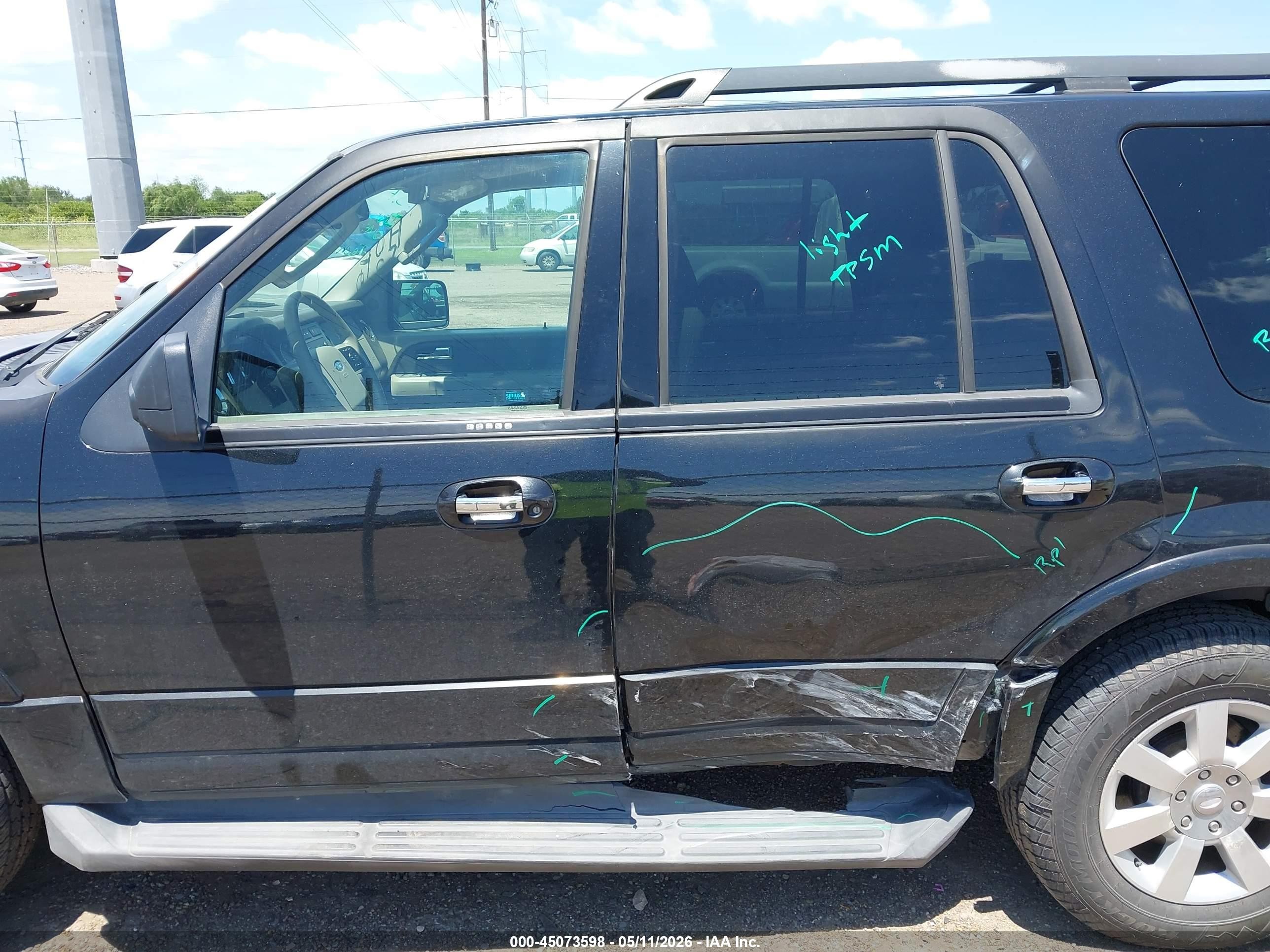 2010 Ford Expedition Xlt Black vin: 1FMJU1F57AEB53699