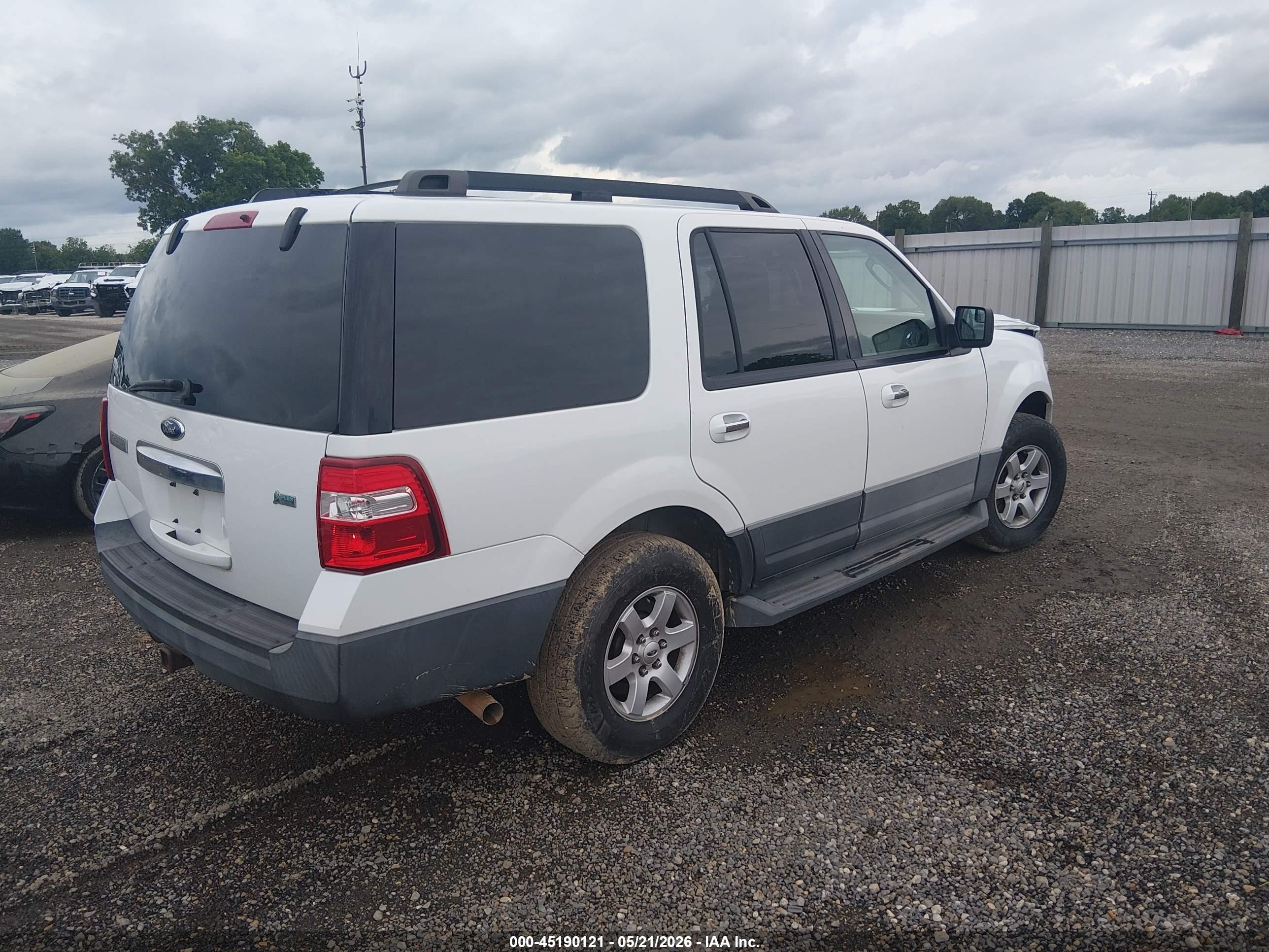 2012 Ford Expedition Xl White vin: 1FMJU1F57CEF52308