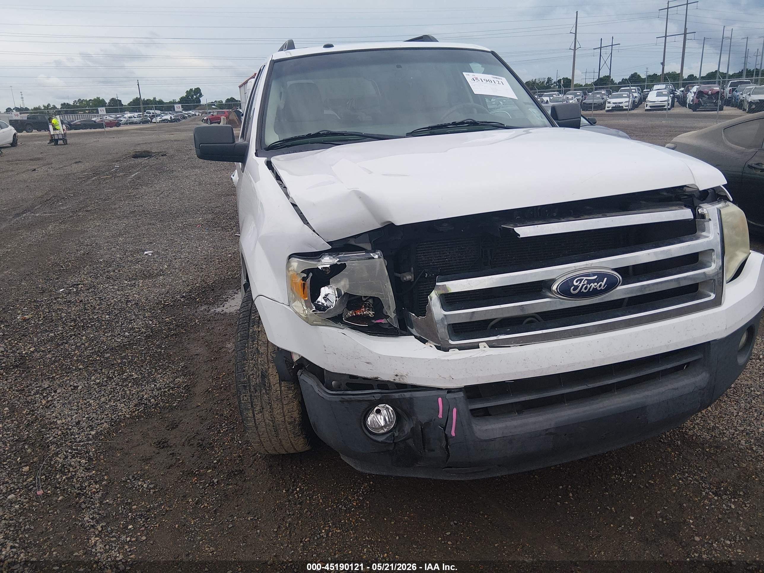 2012 Ford Expedition Xl White vin: 1FMJU1F57CEF52308