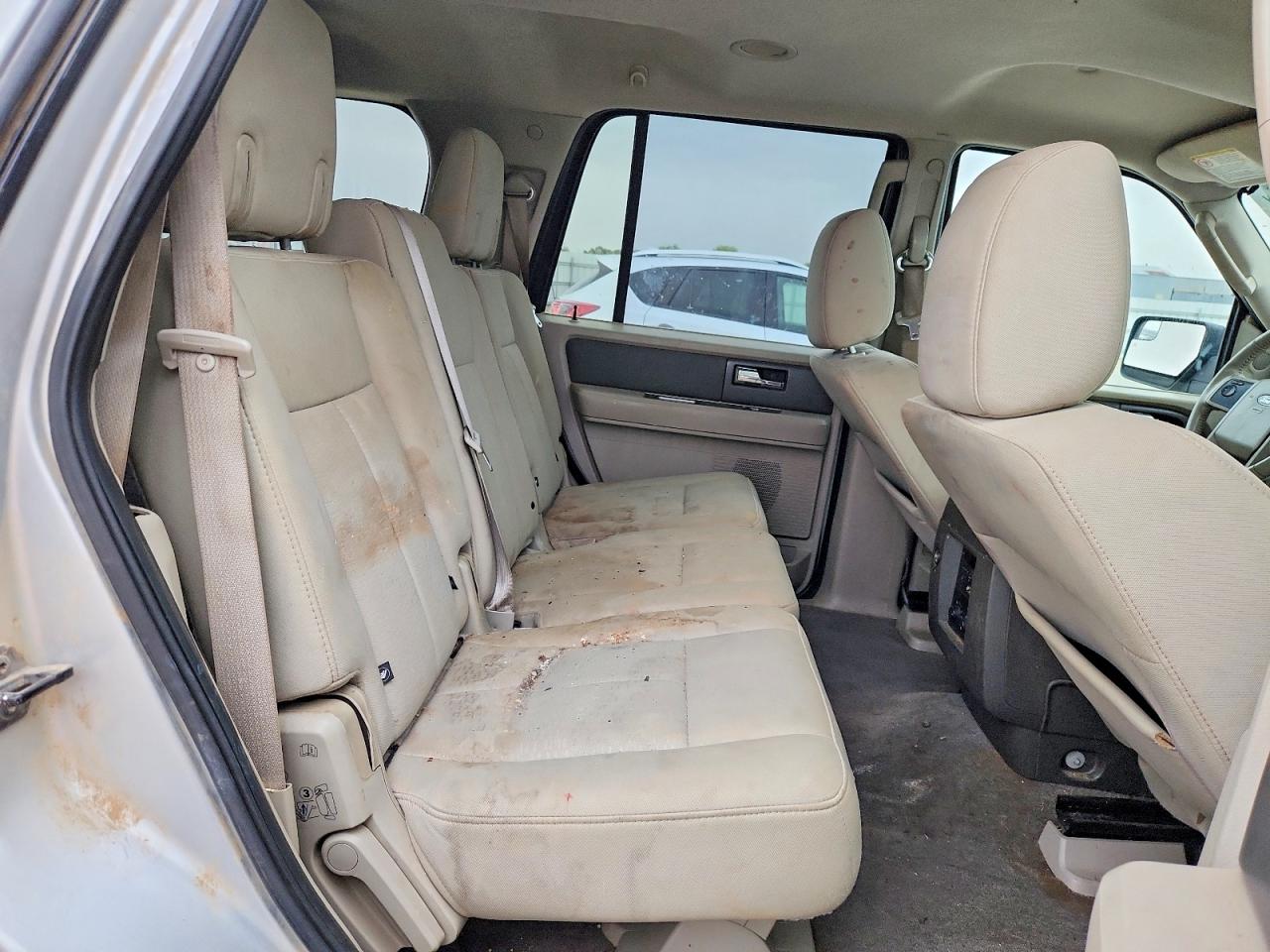 2012 Ford Expedition Xl Silver vin: 1FMJU1G50CEF46171
