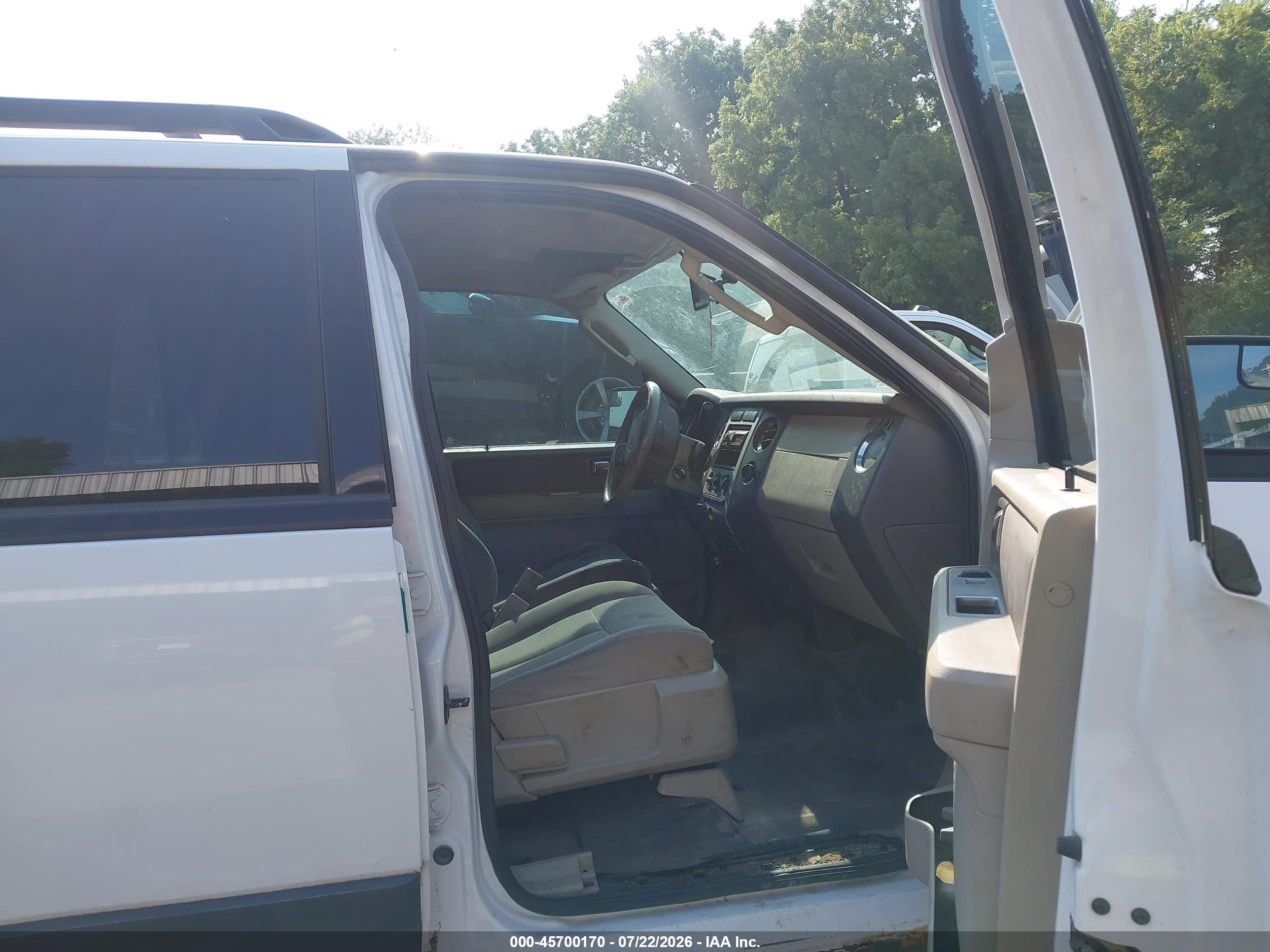 2012 Ford Expedition Xl White vin: 1FMJU1G52CEF42199