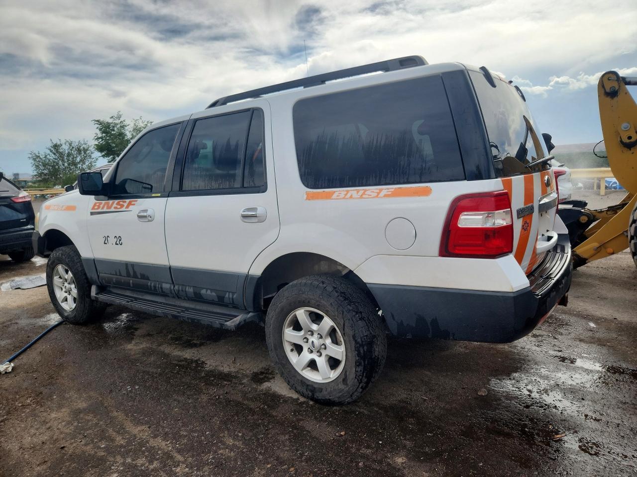2013 Ford Expedition Xl White vin: 1FMJU1G52DEF49221