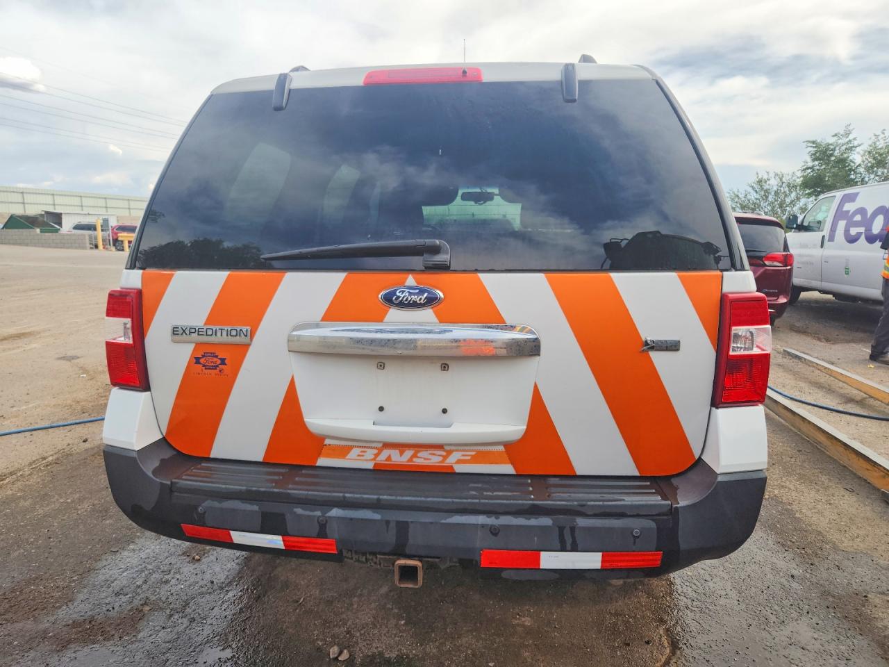 2013 Ford Expedition Xl White vin: 1FMJU1G52DEF49221