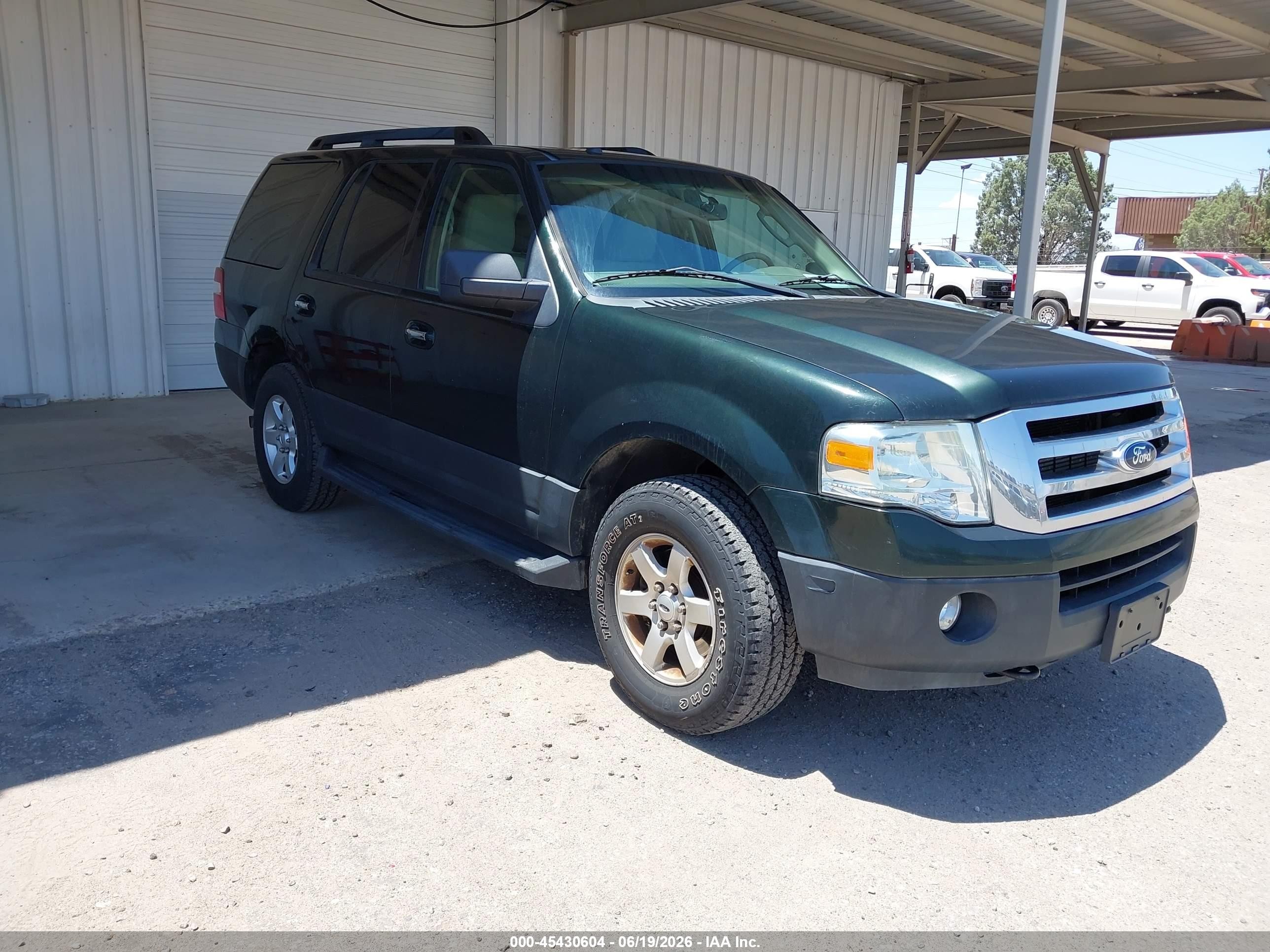 2014 Ford Expedition Xl Green vin: 1FMJU1G52EEF52802