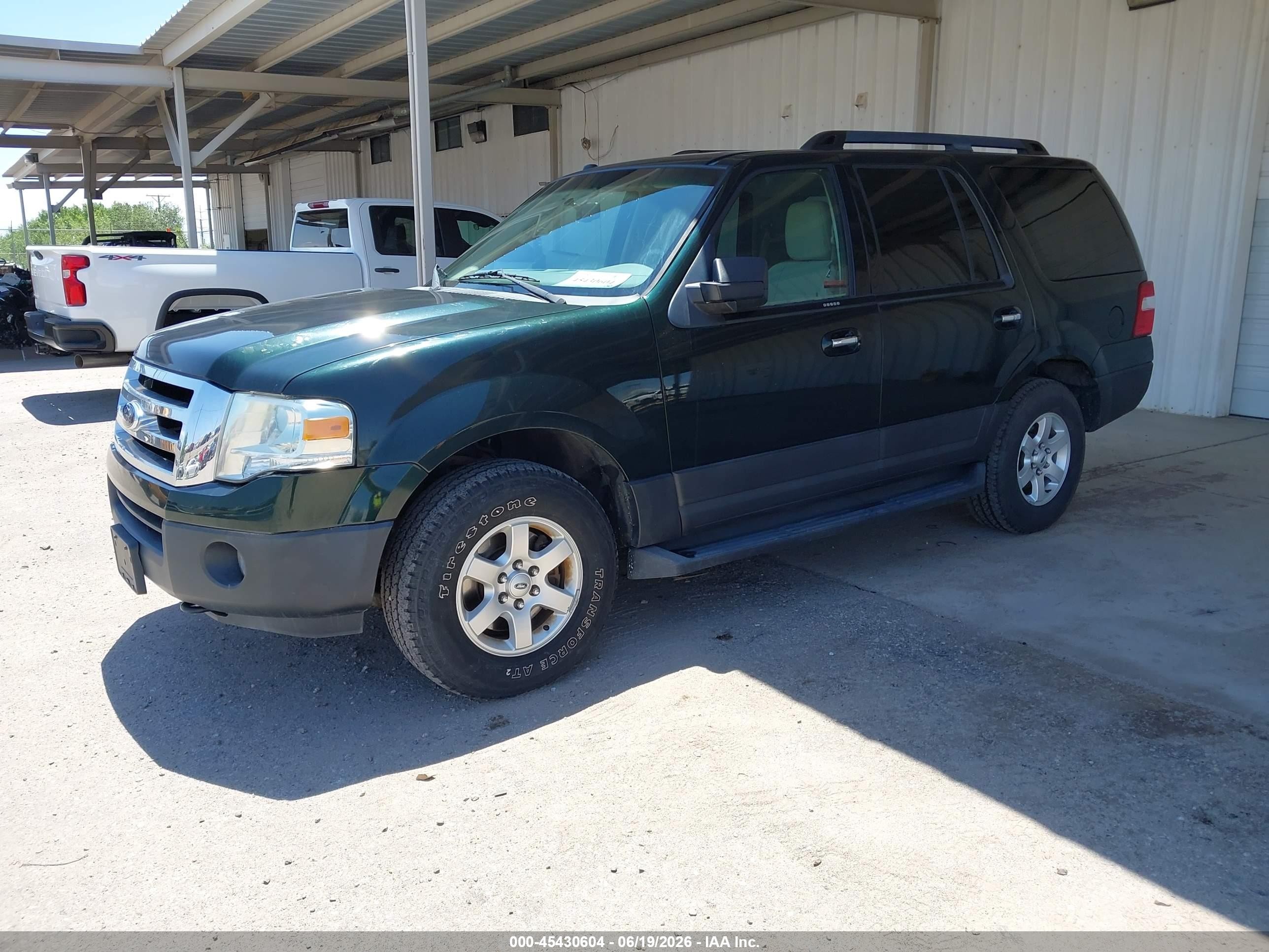 2014 Ford Expedition Xl Green vin: 1FMJU1G52EEF52802