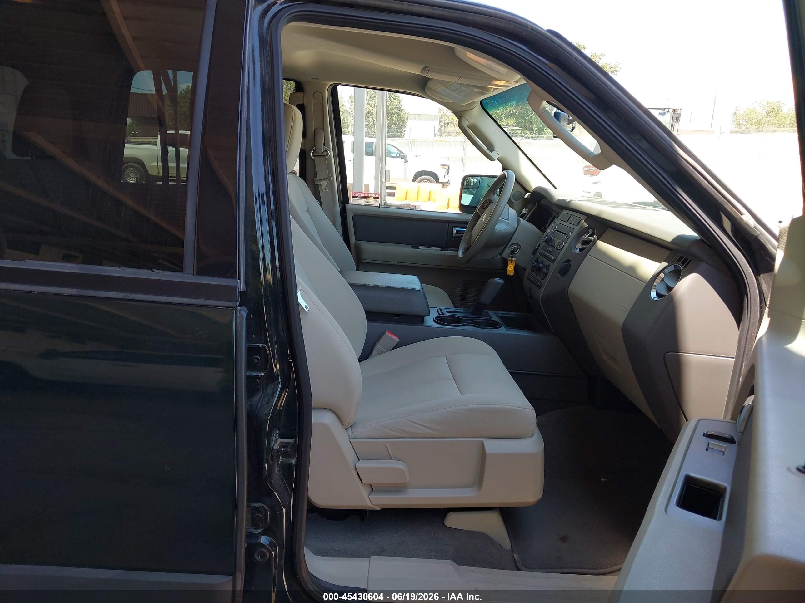 2014 Ford Expedition Xl Green vin: 1FMJU1G52EEF52802