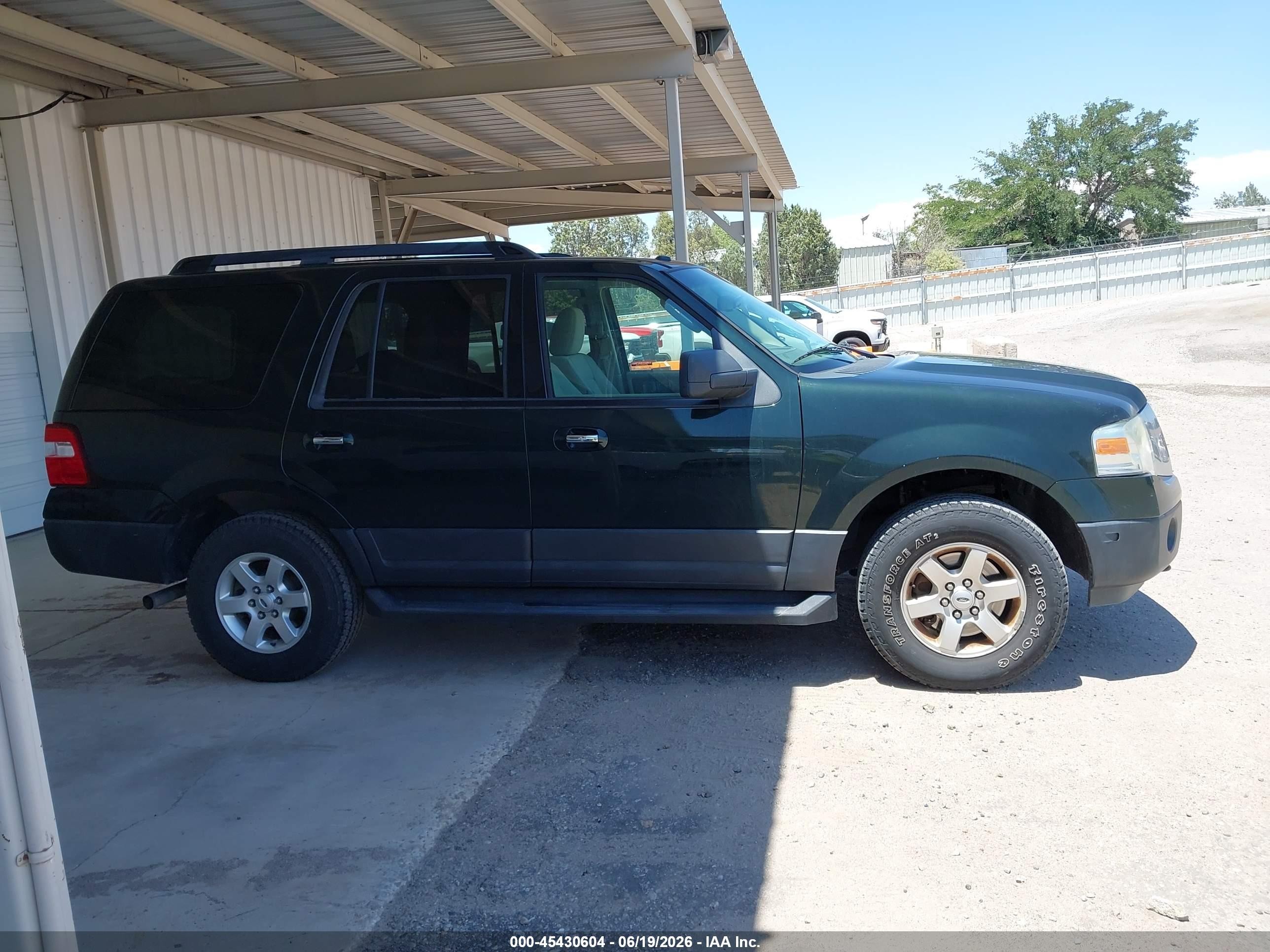 2014 Ford Expedition Xl Green vin: 1FMJU1G52EEF52802