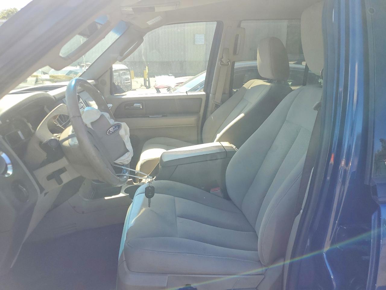 2010 Ford Expedition Xlt Blue vin: 1FMJU1G54AEB64898