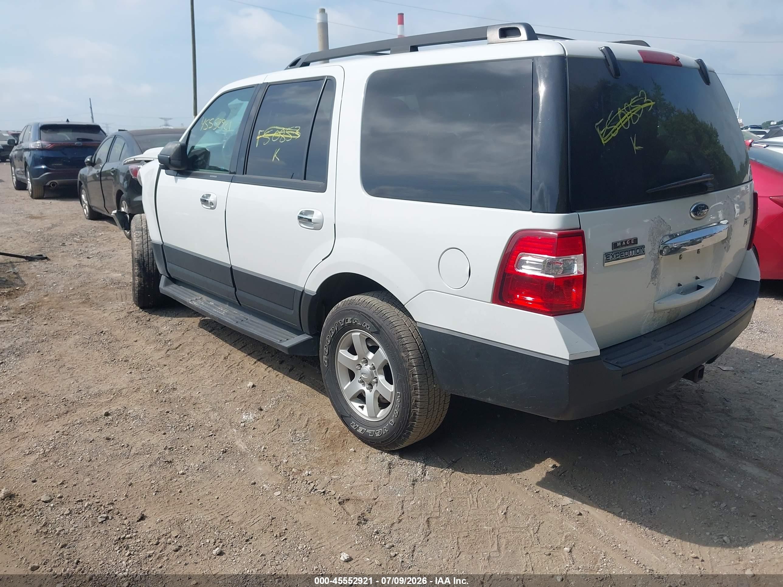 2011 Ford Expedition Xl White vin: 1FMJU1G54BEF50853