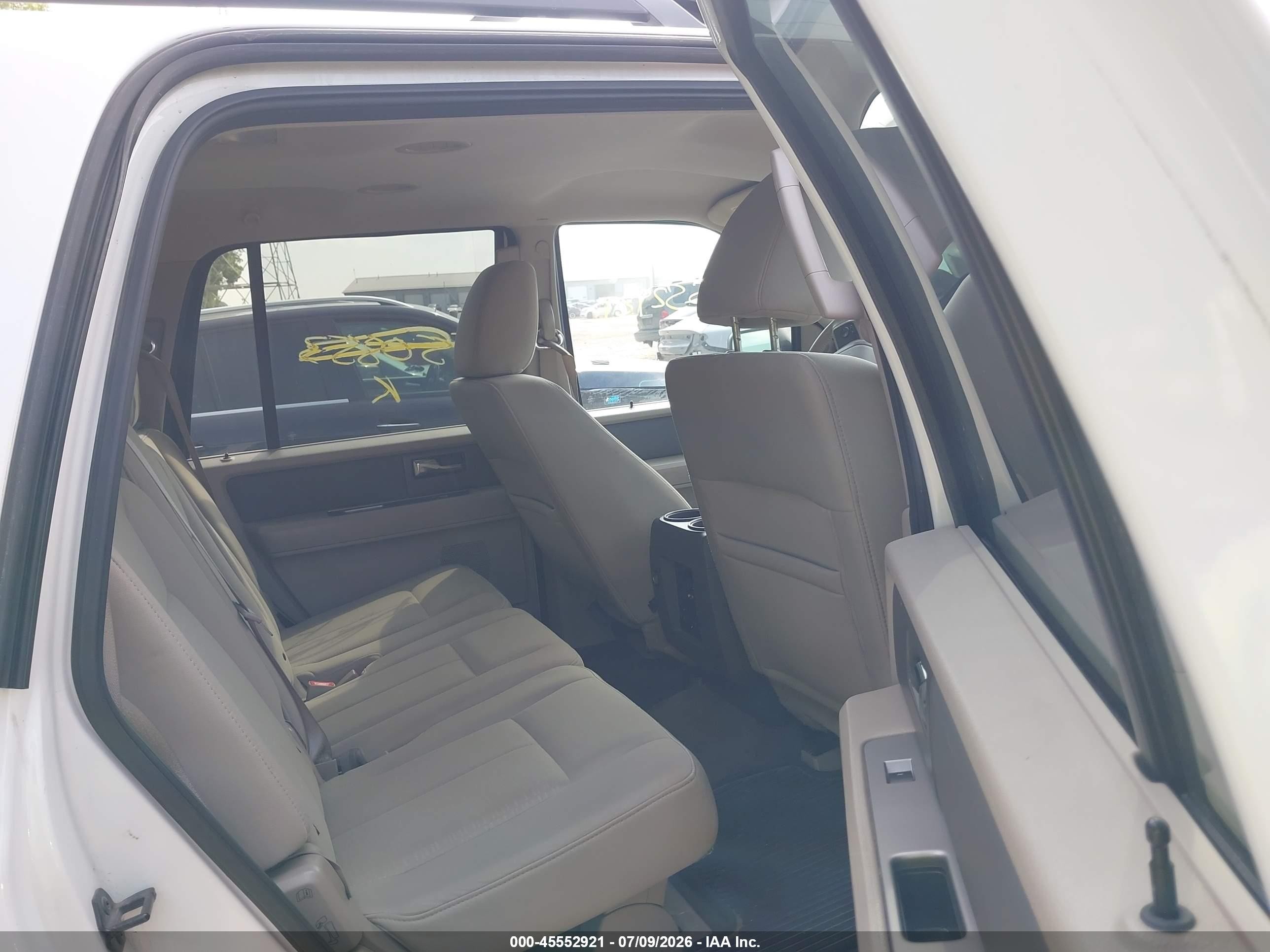 2011 Ford Expedition Xl White vin: 1FMJU1G54BEF50853