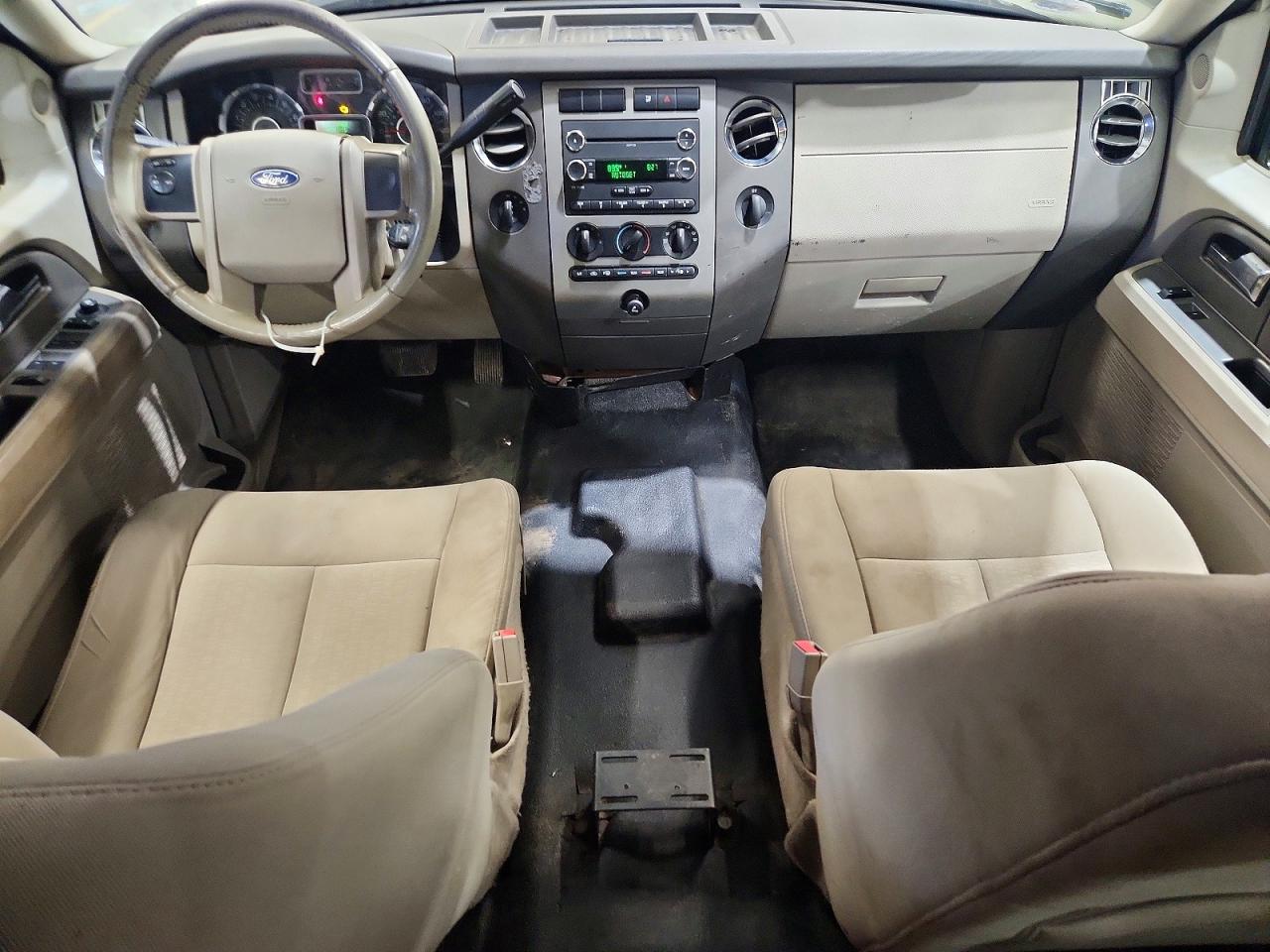 2012 Ford Expedition Xl Two Tone vin: 1FMJU1G54CEF47761