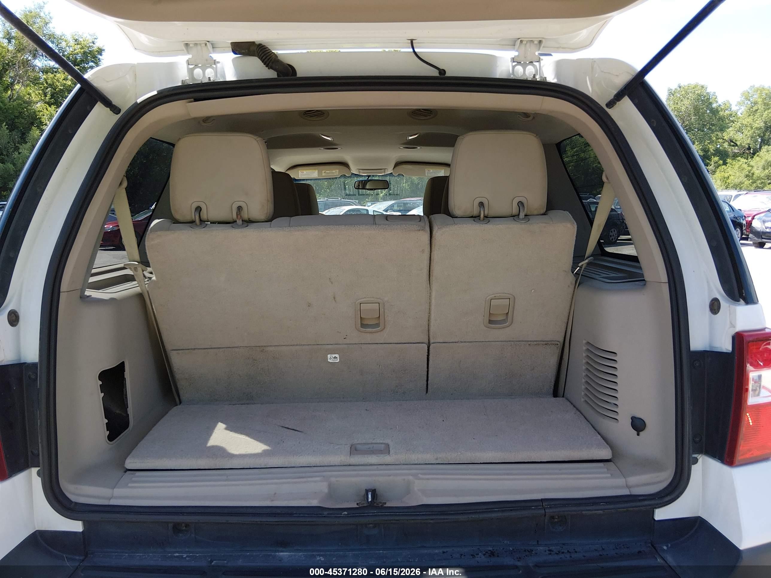 2014 Ford Expedition Xl White vin: 1FMJU1G54EEF52879