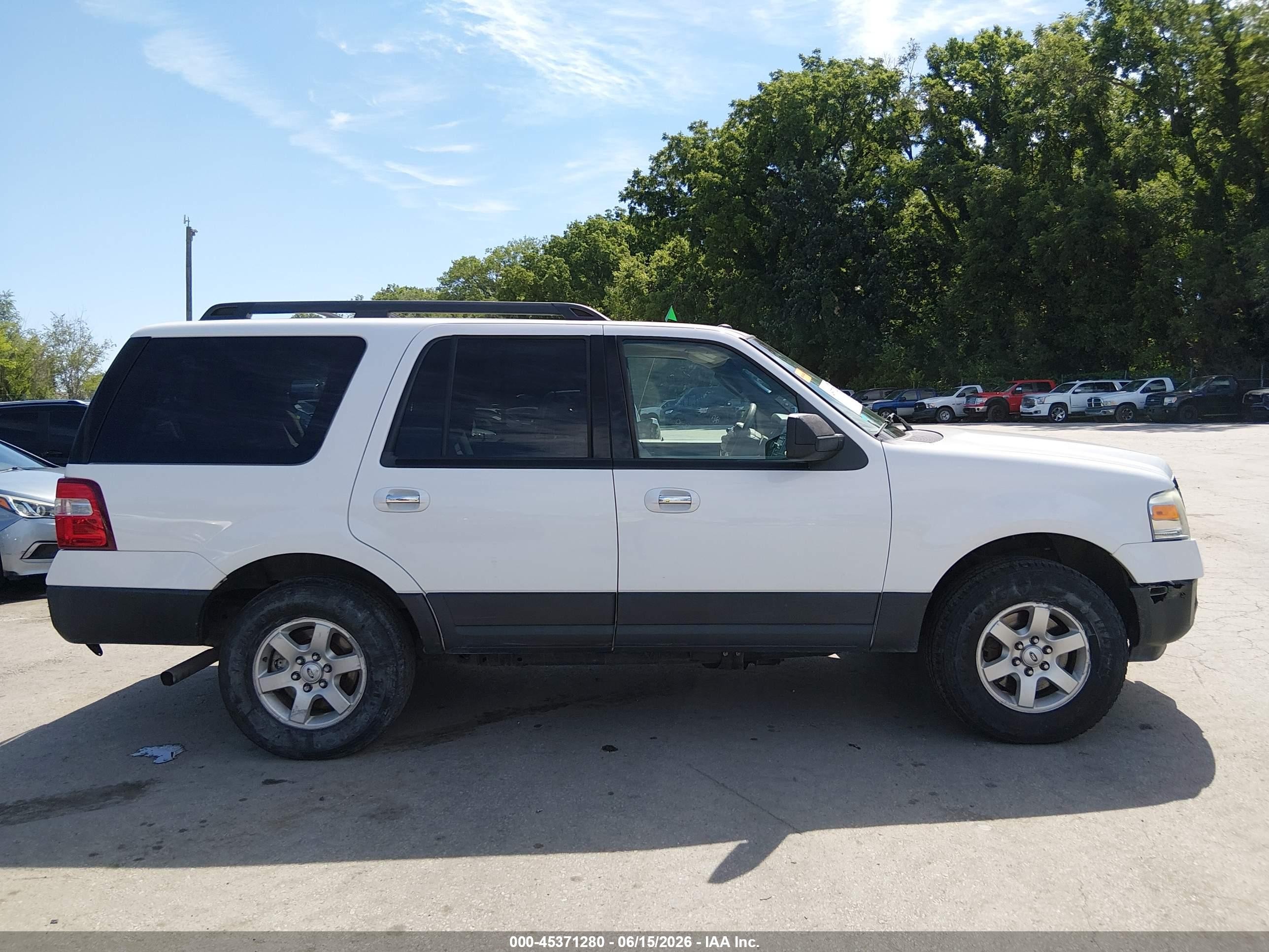 2014 Ford Expedition Xl White vin: 1FMJU1G54EEF52879