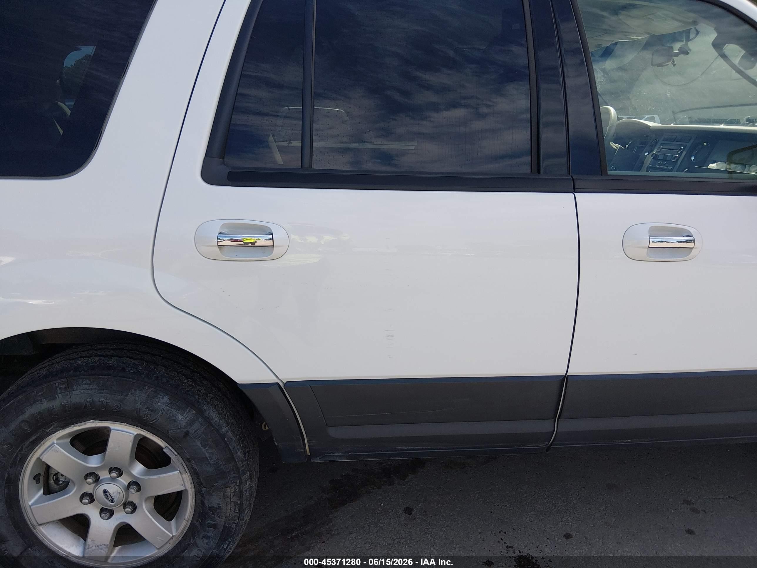 2014 Ford Expedition Xl White vin: 1FMJU1G54EEF52879