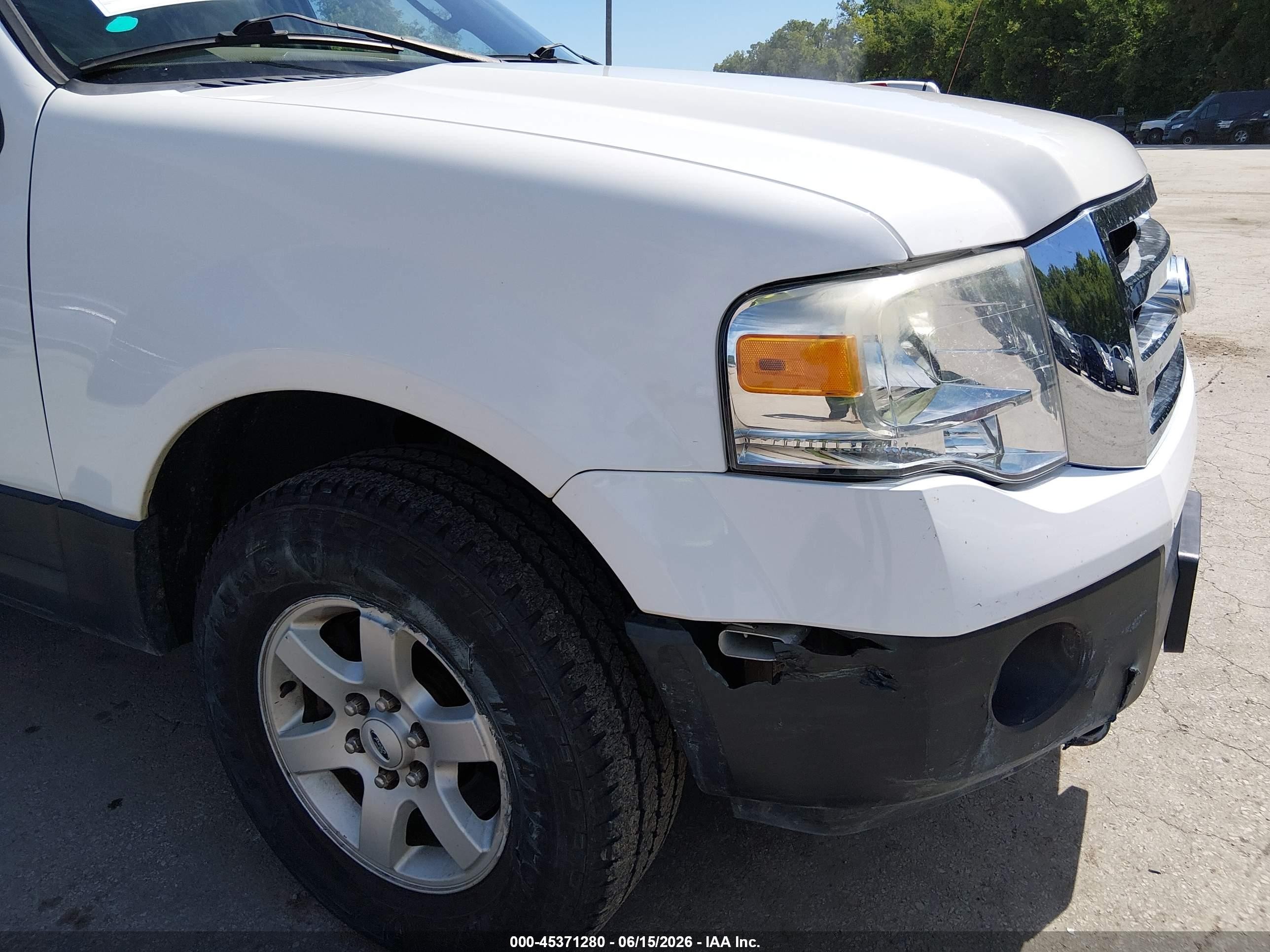 2014 Ford Expedition Xl White vin: 1FMJU1G54EEF52879