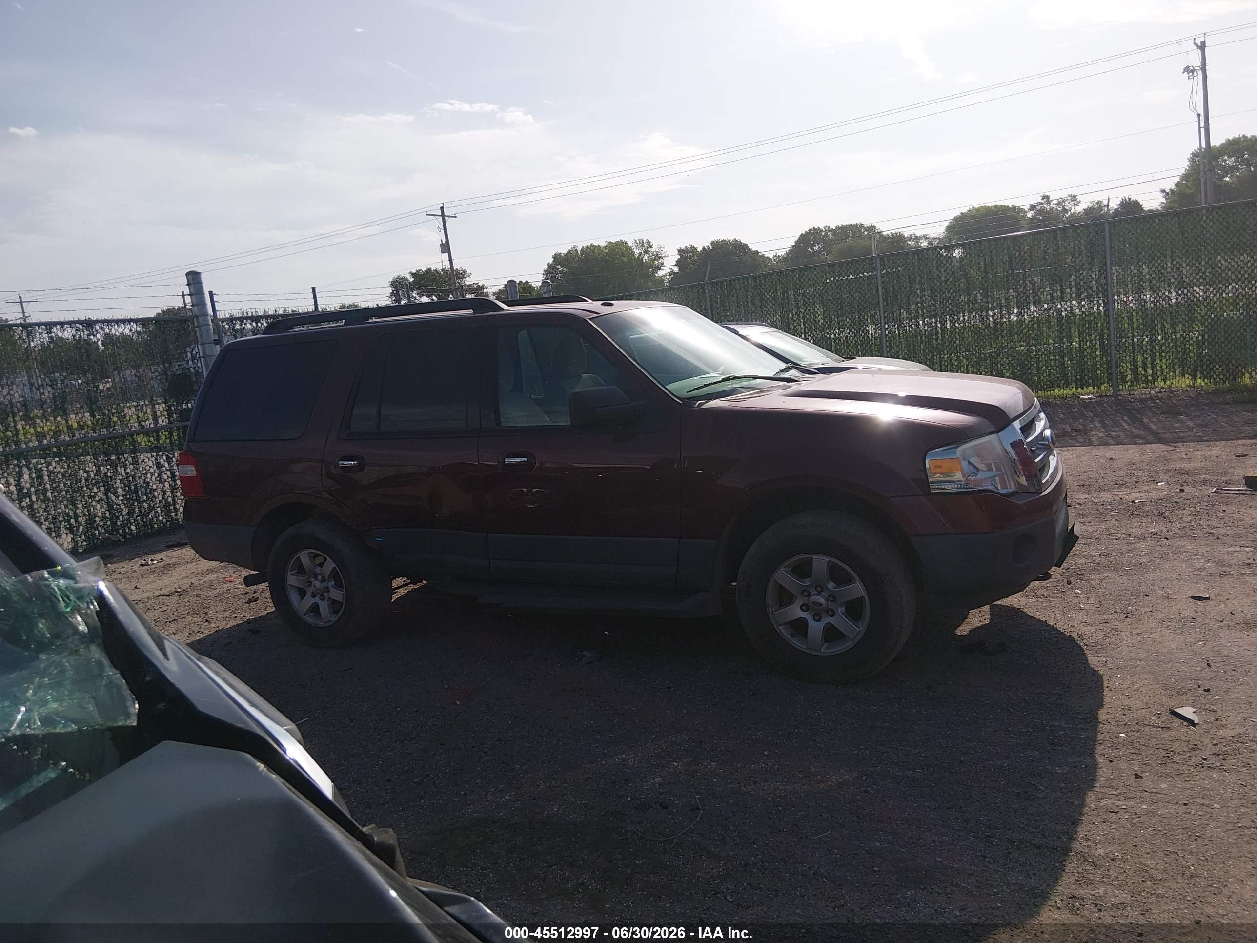 2012 Ford Expedition Xl Maroon vin: 1FMJU1G55CEF52757
