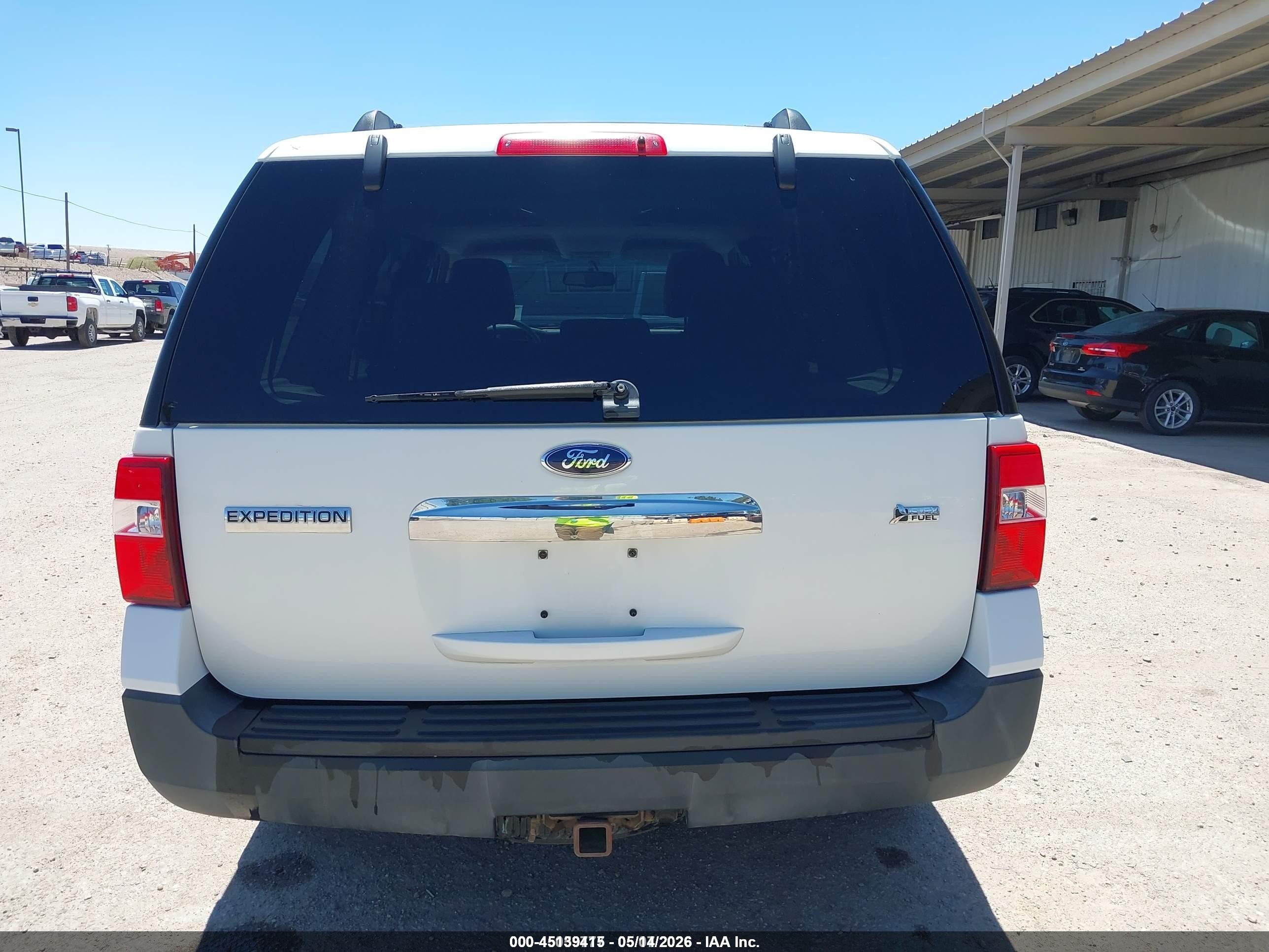 2013 Ford Expedition Xl White vin: 1FMJU1G55DEF49553