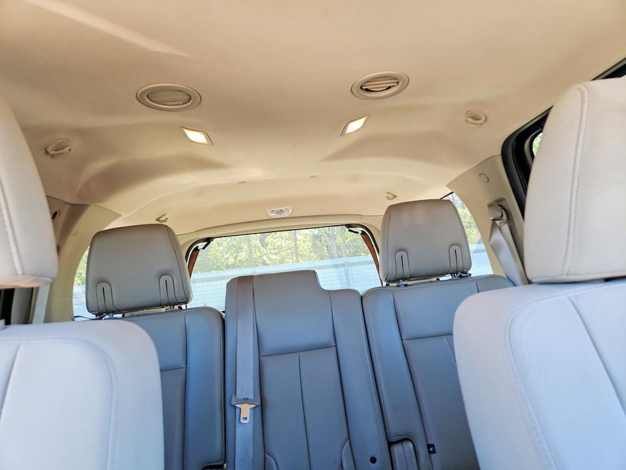 2014 Ford Expedition Black vin: 1FMJU1G56EEF26901