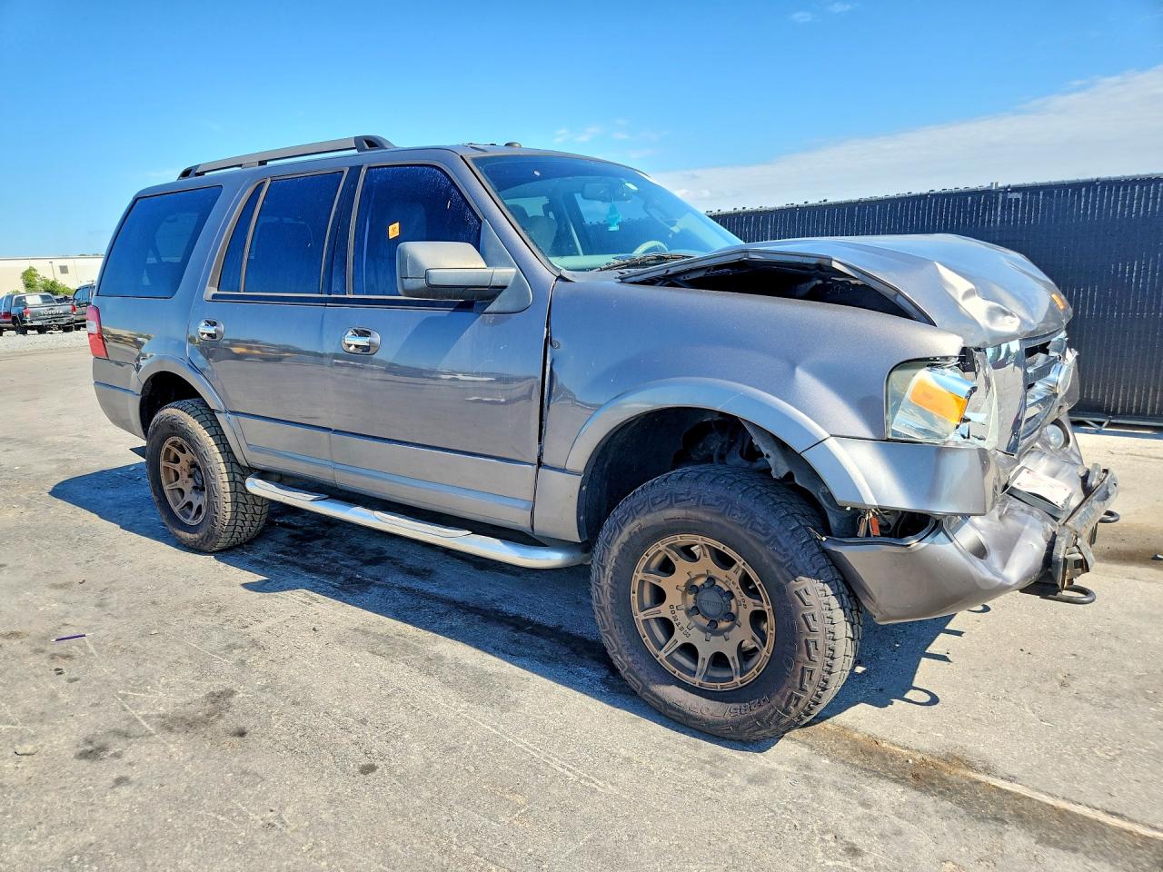 2010 Ford Expedition Xlt Gray vin: 1FMJU1G57AEB51241