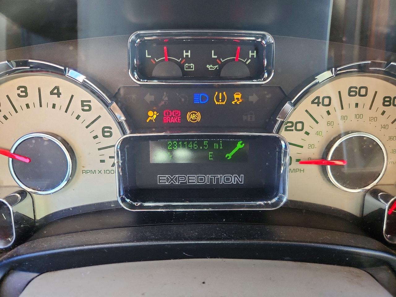 2010 Ford Expedition Xlt Gray vin: 1FMJU1G57AEB51241