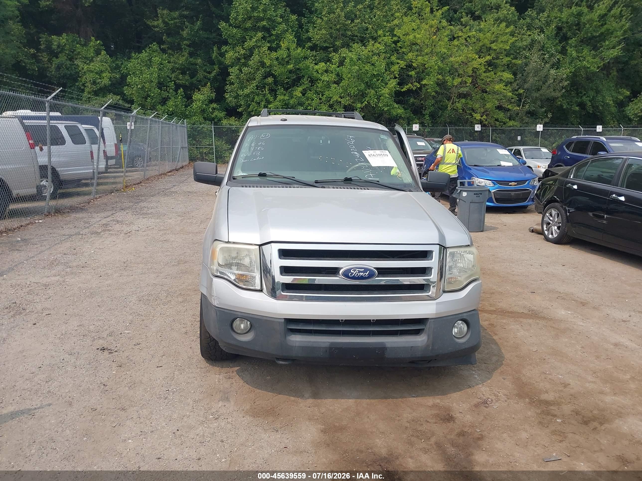 2011 Ford Expedition Xl Silver vin: 1FMJU1G57BEF44786