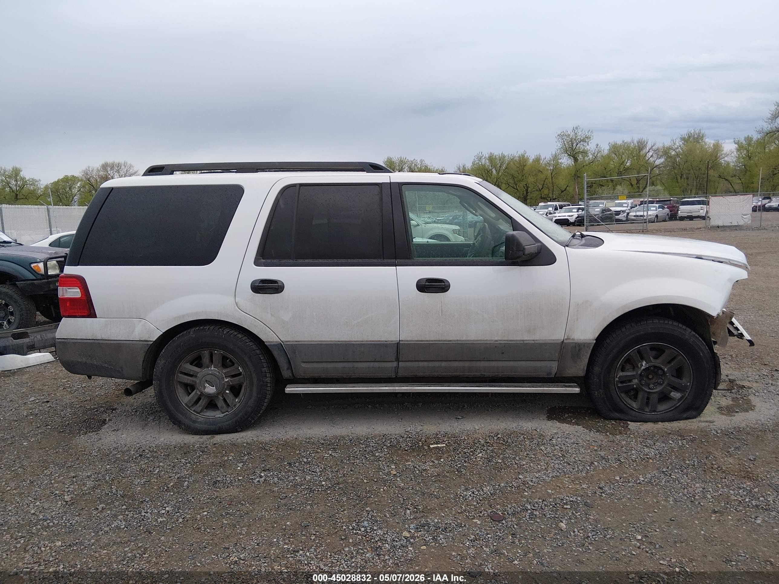 2012 Ford Expedition Xl White vin: 1FMJU1G57CEF39654