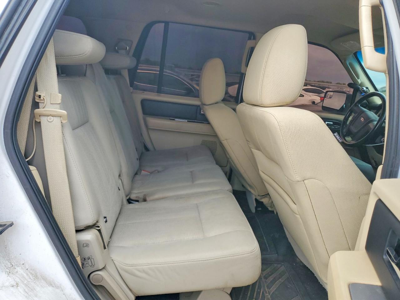 2015 Ford Expedition Xl White vin: 1FMJU1GT3FEF34194