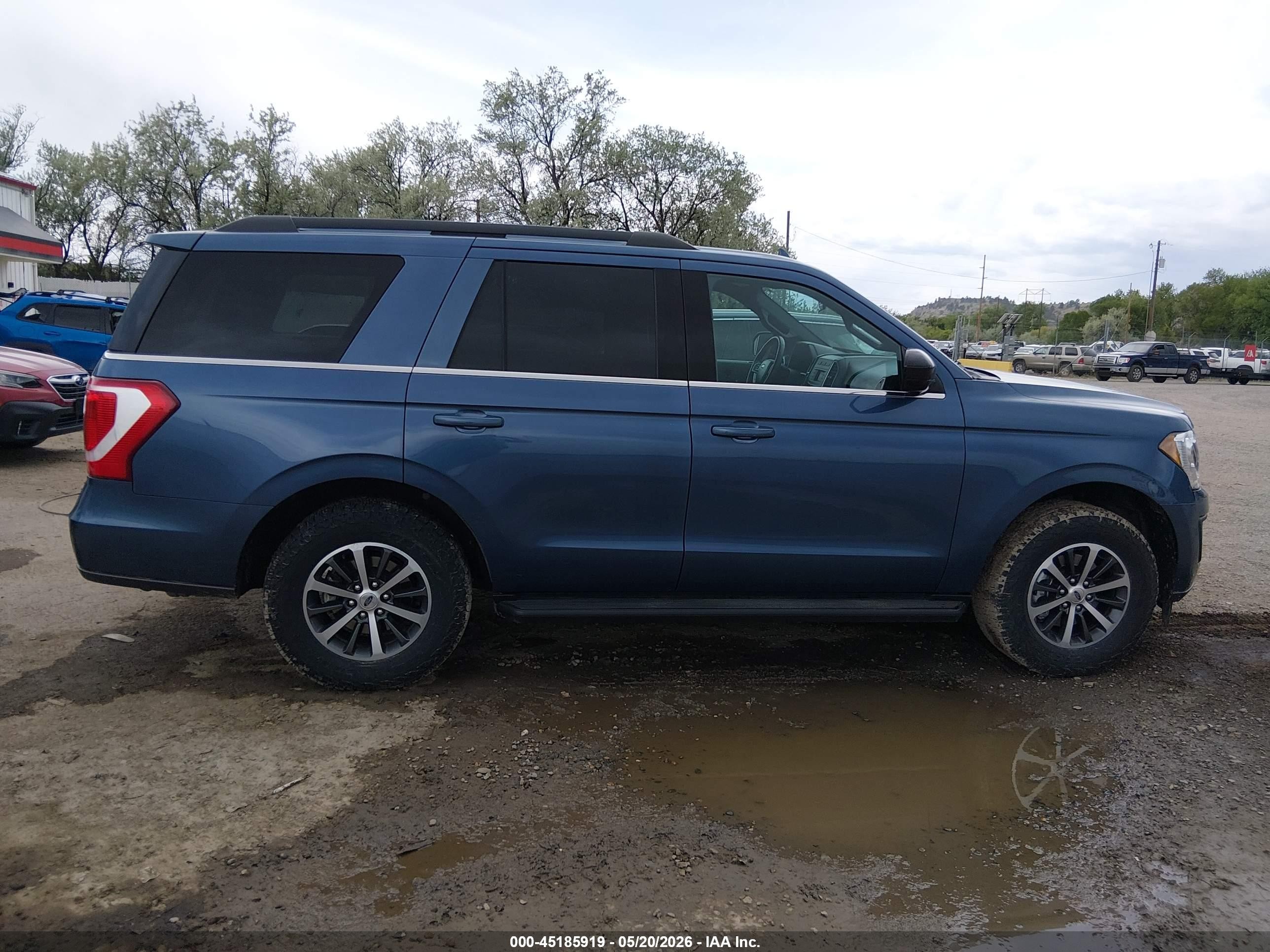 2020 Ford Expedition Xl Синий vin: 1FMJU1GT4LEA81943
